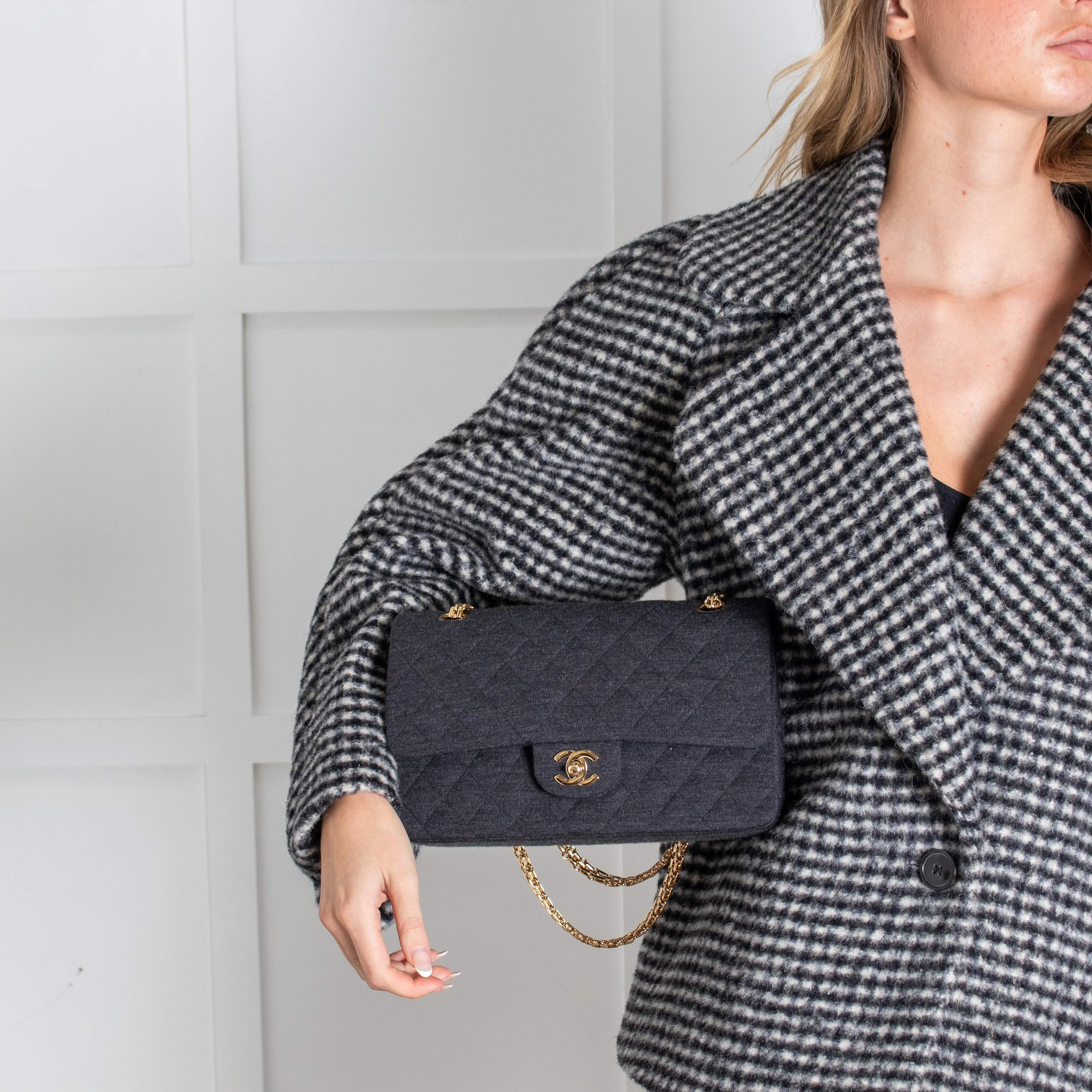 Chanel Charcoal Grey Fabric Medium Double Flap Handbag - Image 8