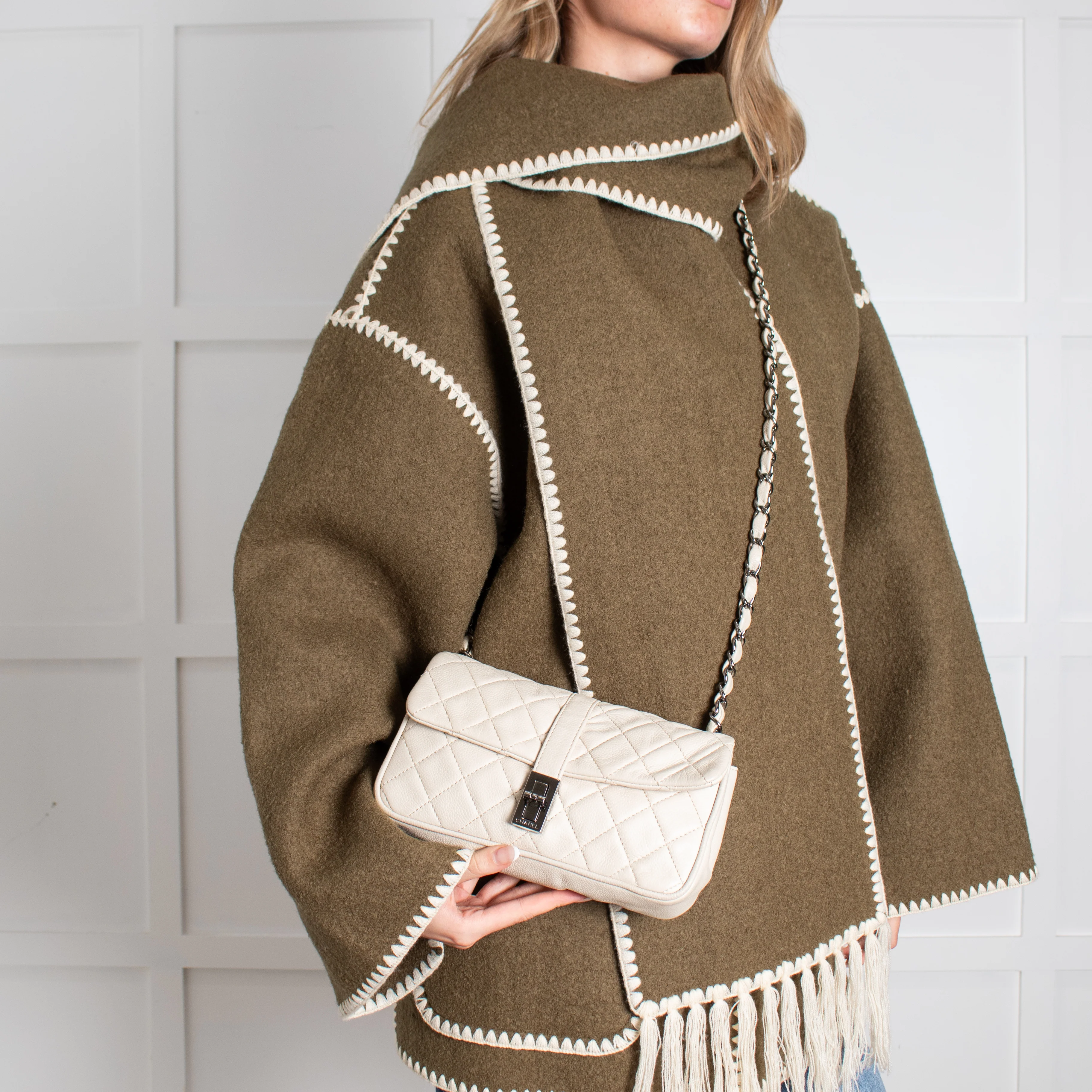Chanel Cream Caviar Leather Vintage Mademoiselle Flap Bag - Image 4