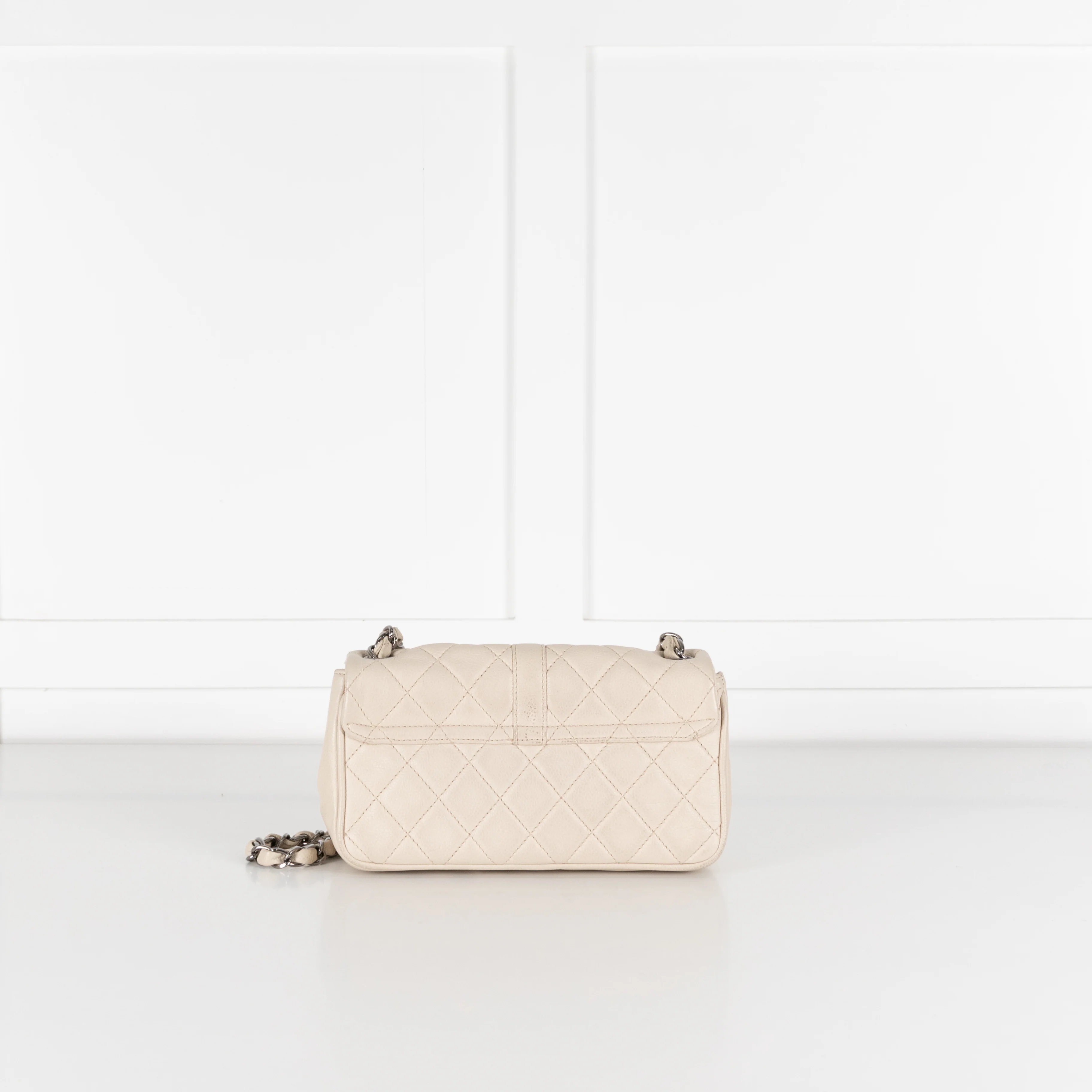 Chanel Cream Caviar Leather Vintage Mademoiselle Flap Bag - Image 7
