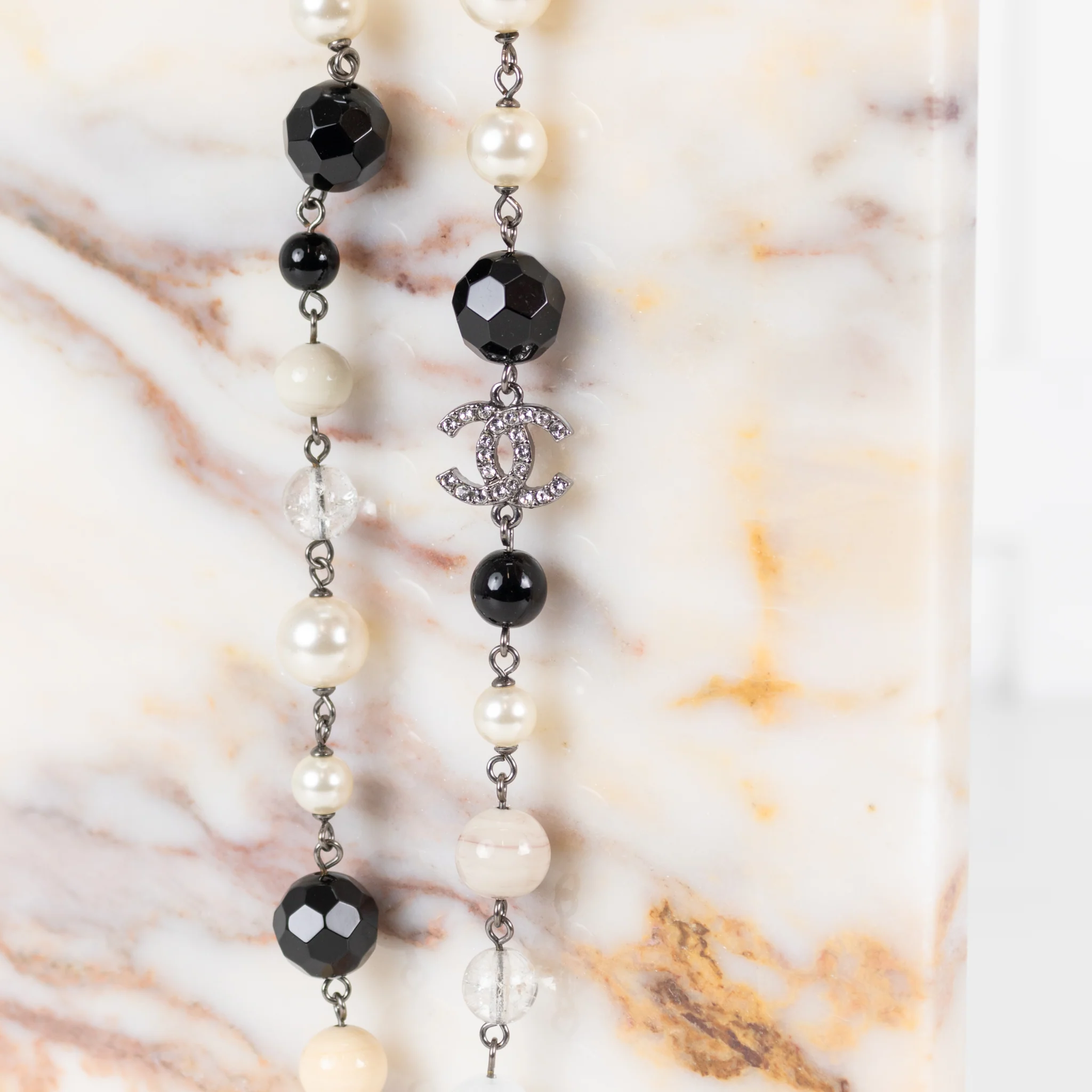 Chanel Cream Faux Pearl Black Bead Diamante CC Long Necklace - Image 5