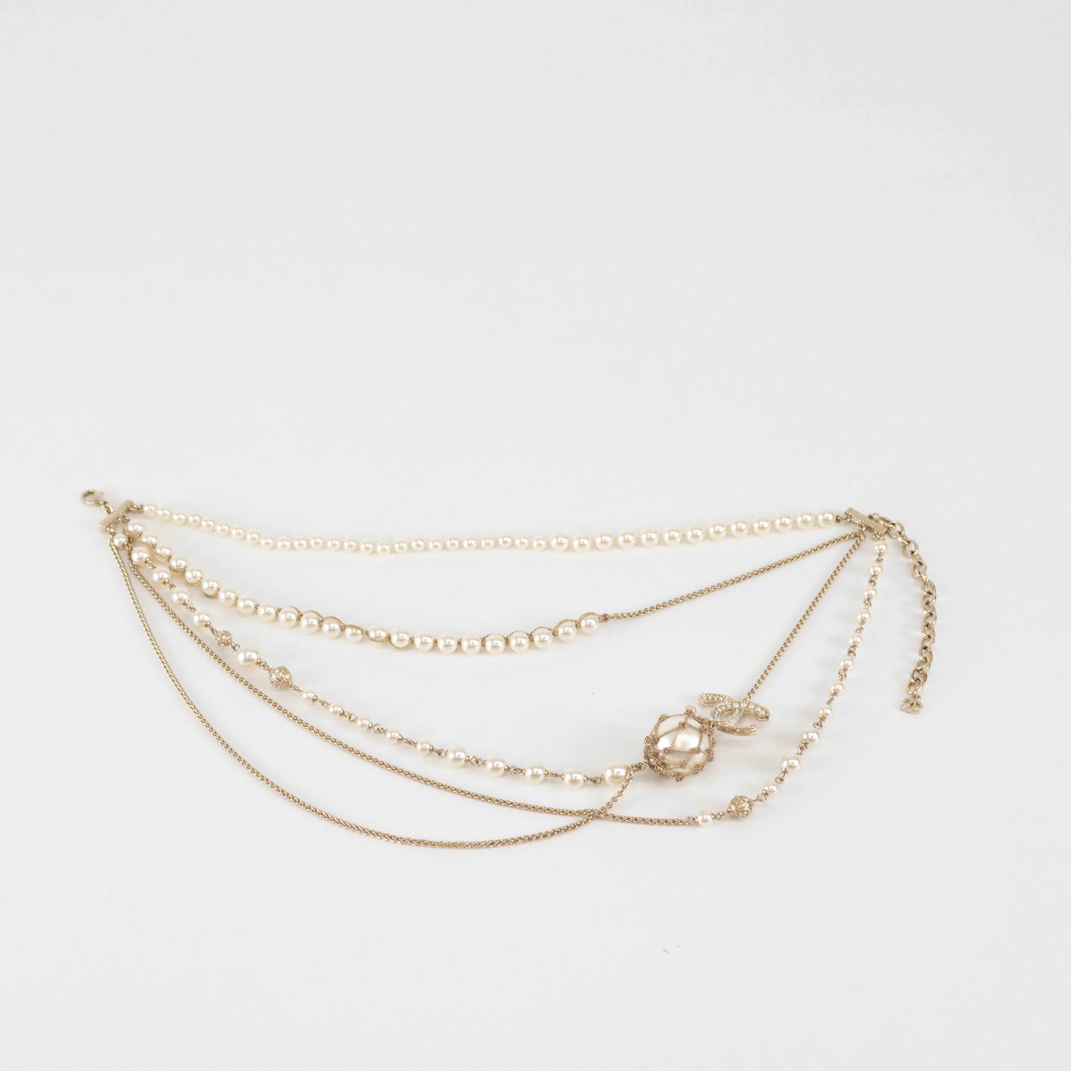 Chanel Cream Pearls Gold Chain Necklace - Image 5