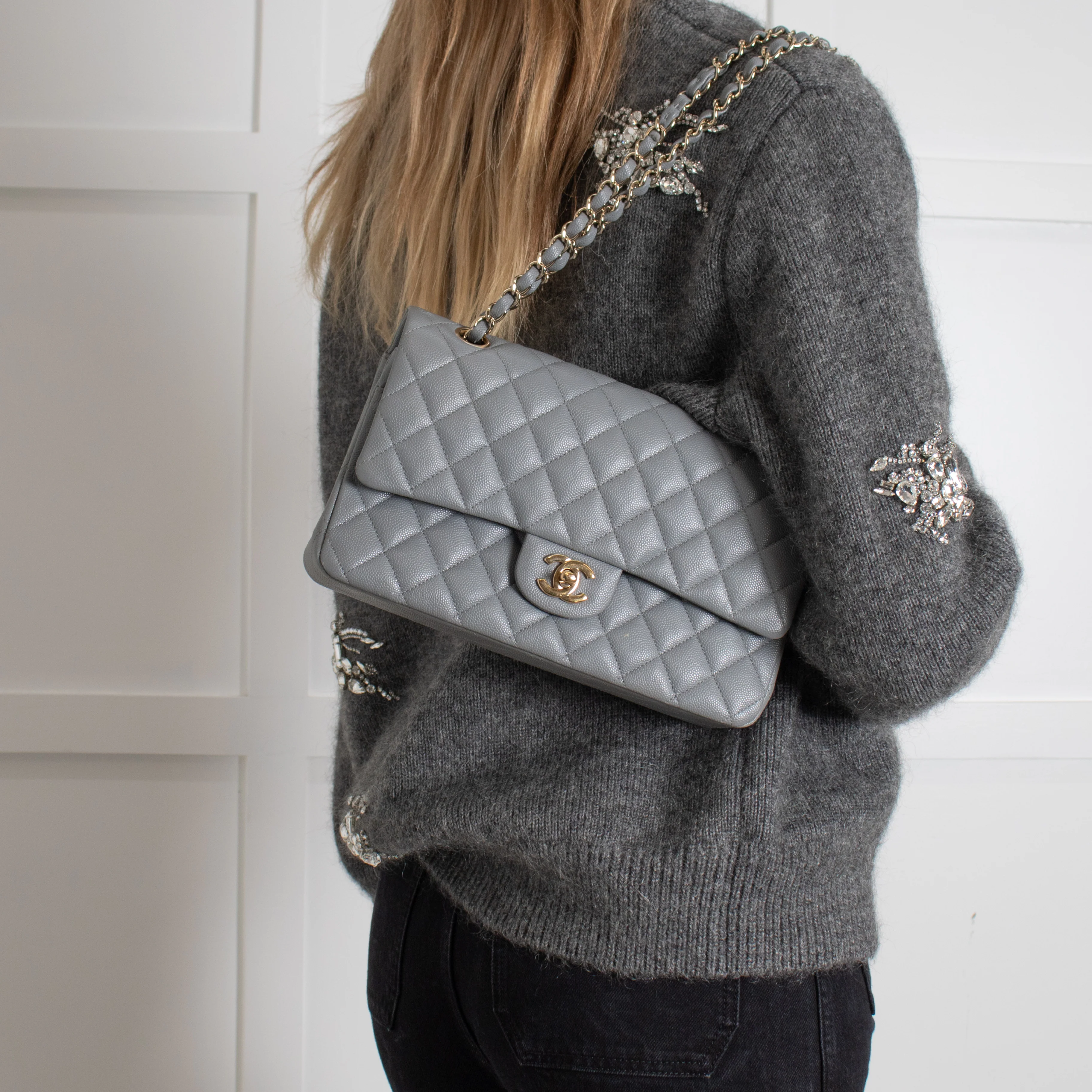 Chanel Grey Caviar Leather Champagne Gold Hardware Medium Double Flap Bag - Image 4