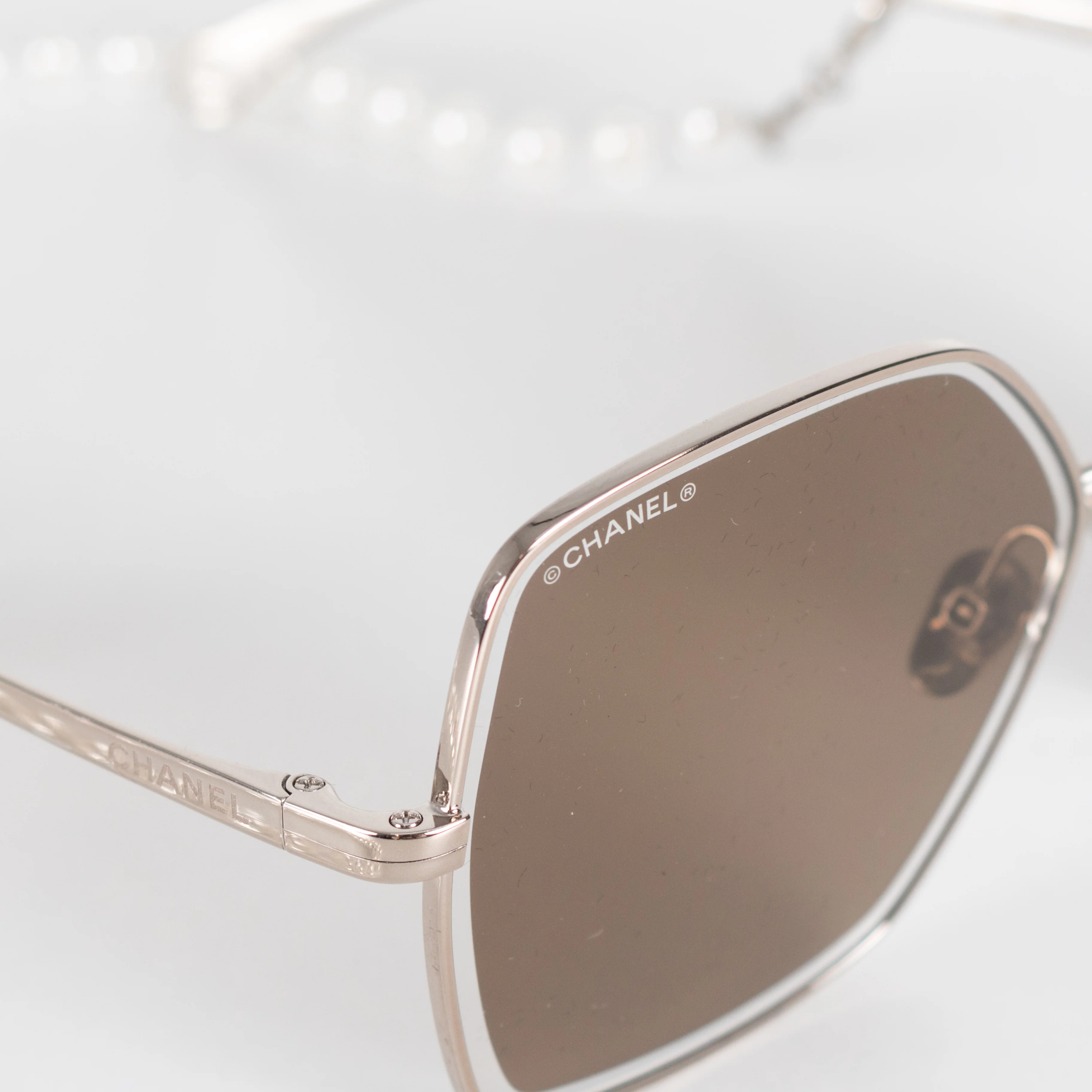 Chanel Light Lens Oversized Butterfly Sunglasses with Pearl Chain - Image 11