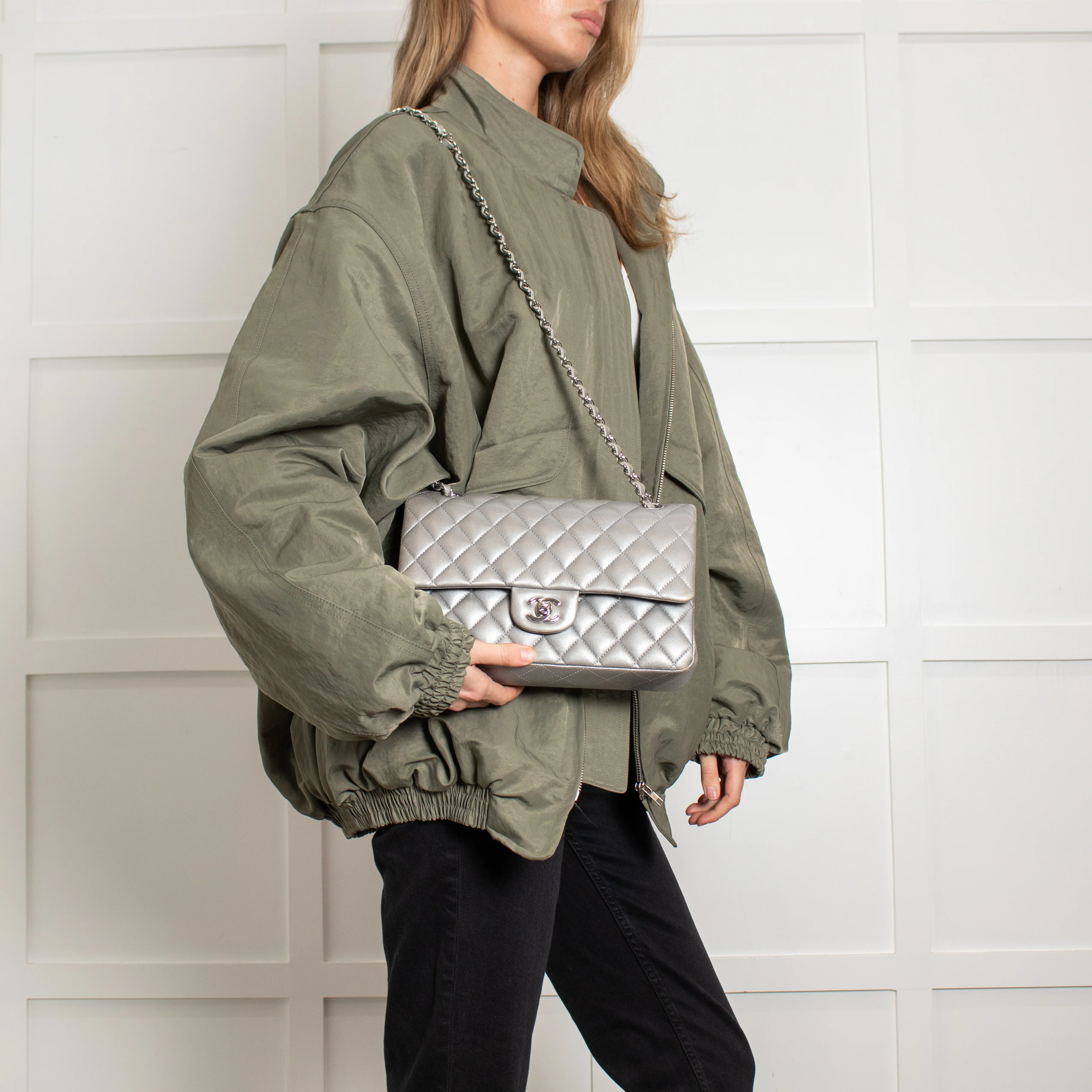 Chanel Quilted Silver Lambskin Medium Classic Flap - Image 2