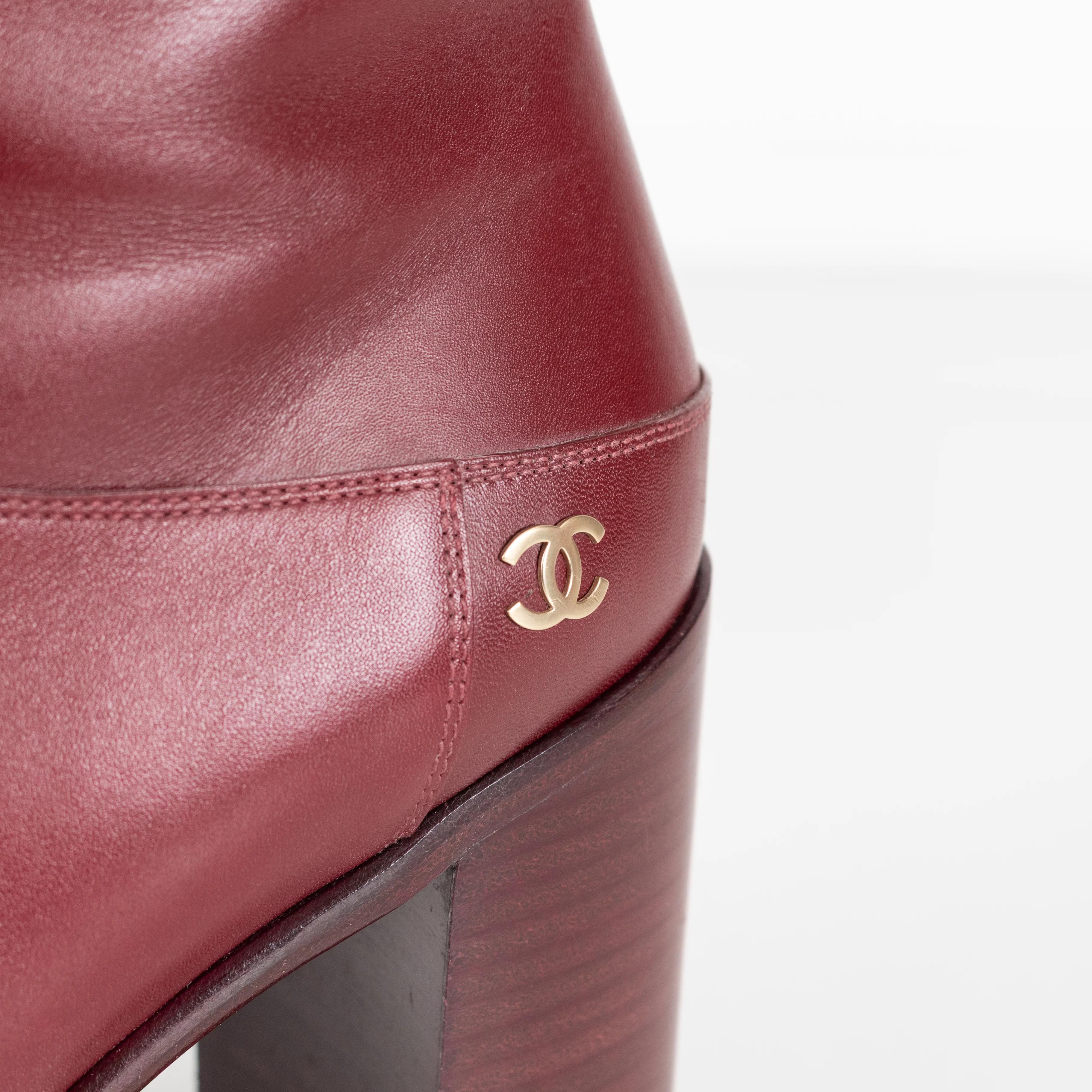 Chanel Short Burgundy Calf Skin Boots - Image 12