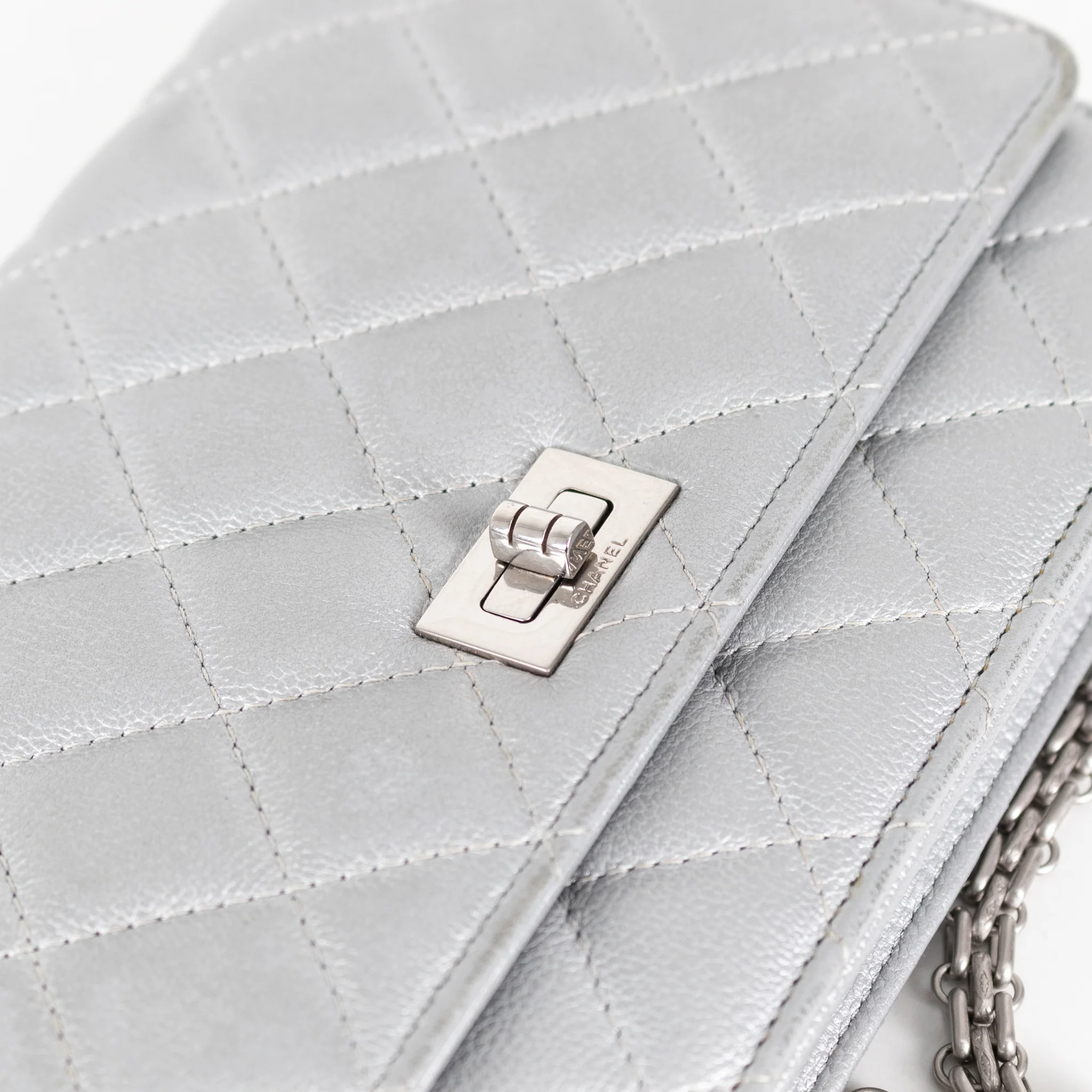 Chanel Silver WOC 2.55 Re-Edition with Box - Image 13