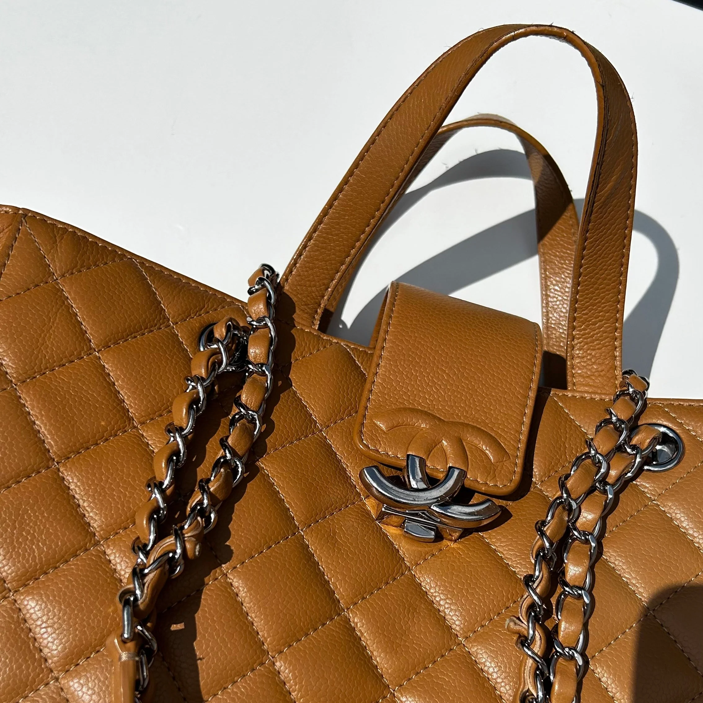 Chanel Tan Caviar CC Box Large Quilted Tote - Image 9