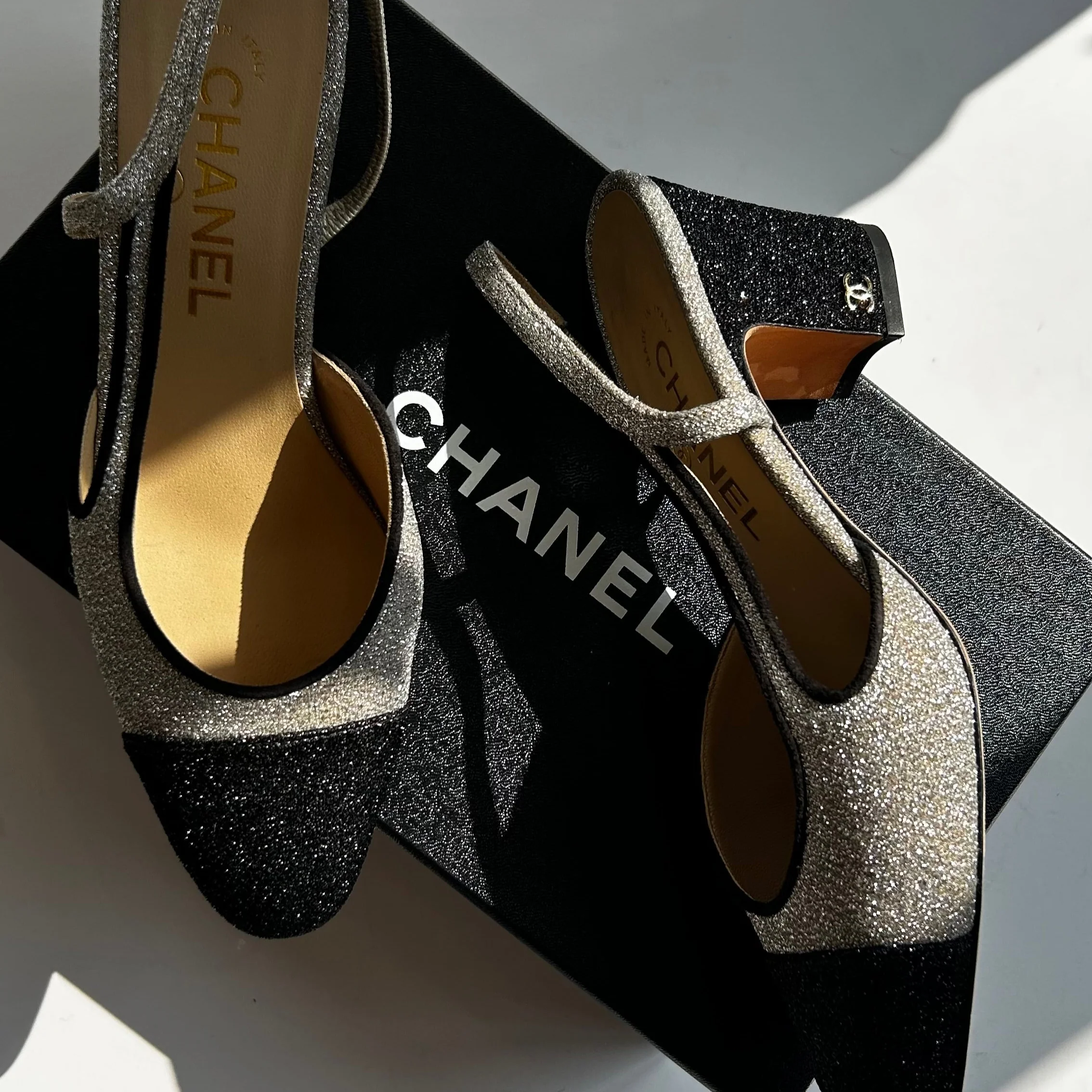 Chanel Woven Metallic Slingback with Block Heel - Image 2