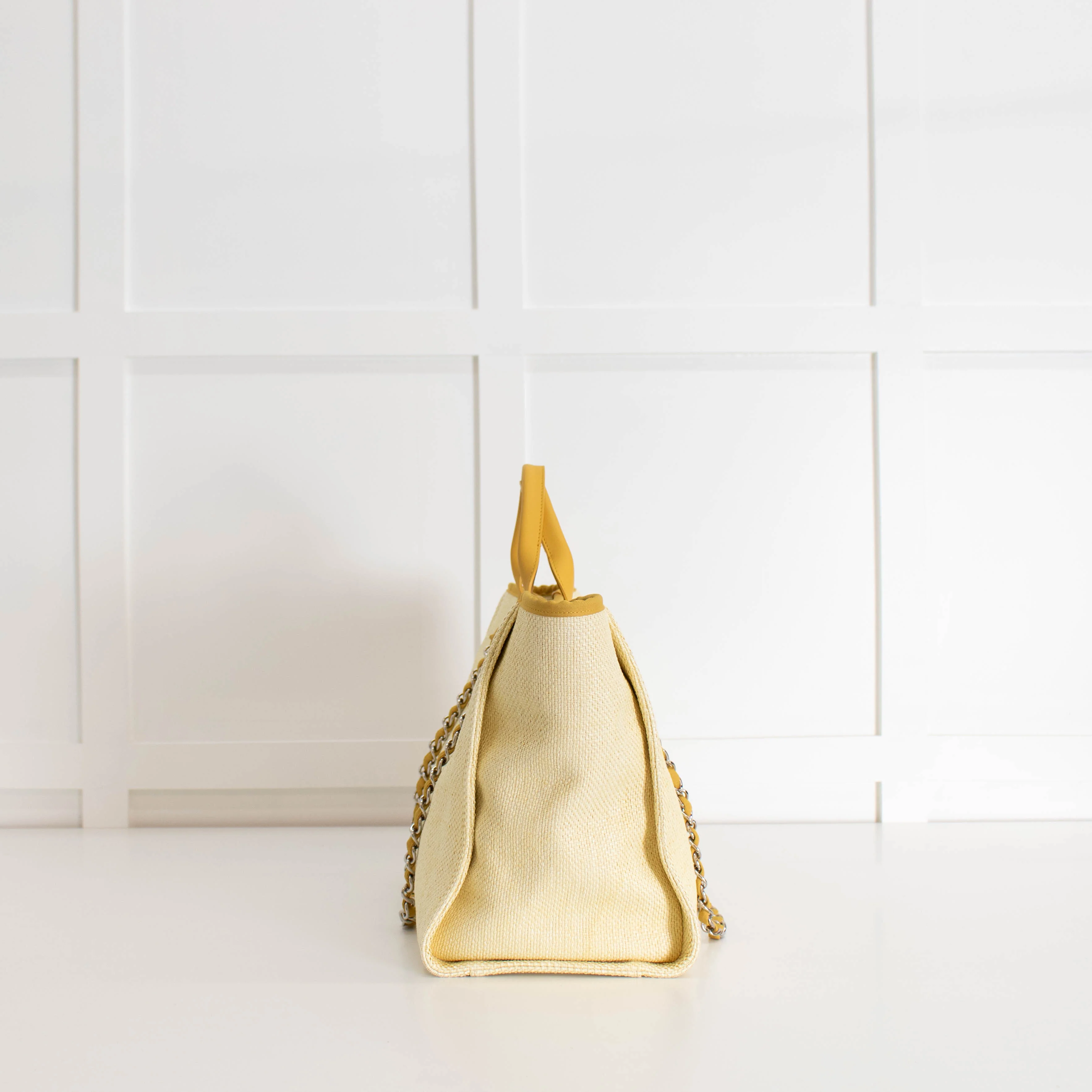 Chanel Yellow Raffia Deauville Two-Way Tote Bag - Image 5