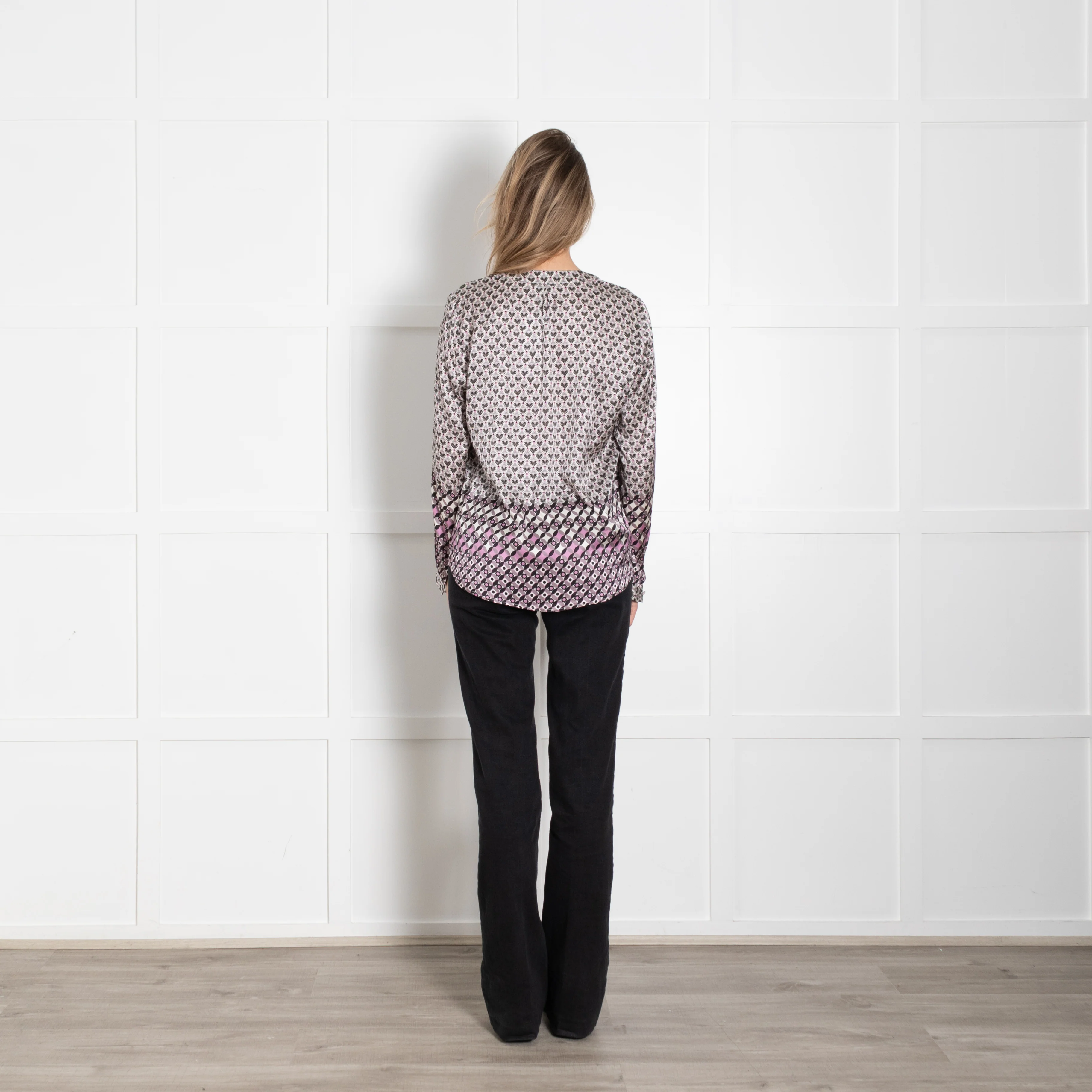 Charlotte Sparre Cream Purple Black Geometric Flower Print Silk Blouse - Image 5