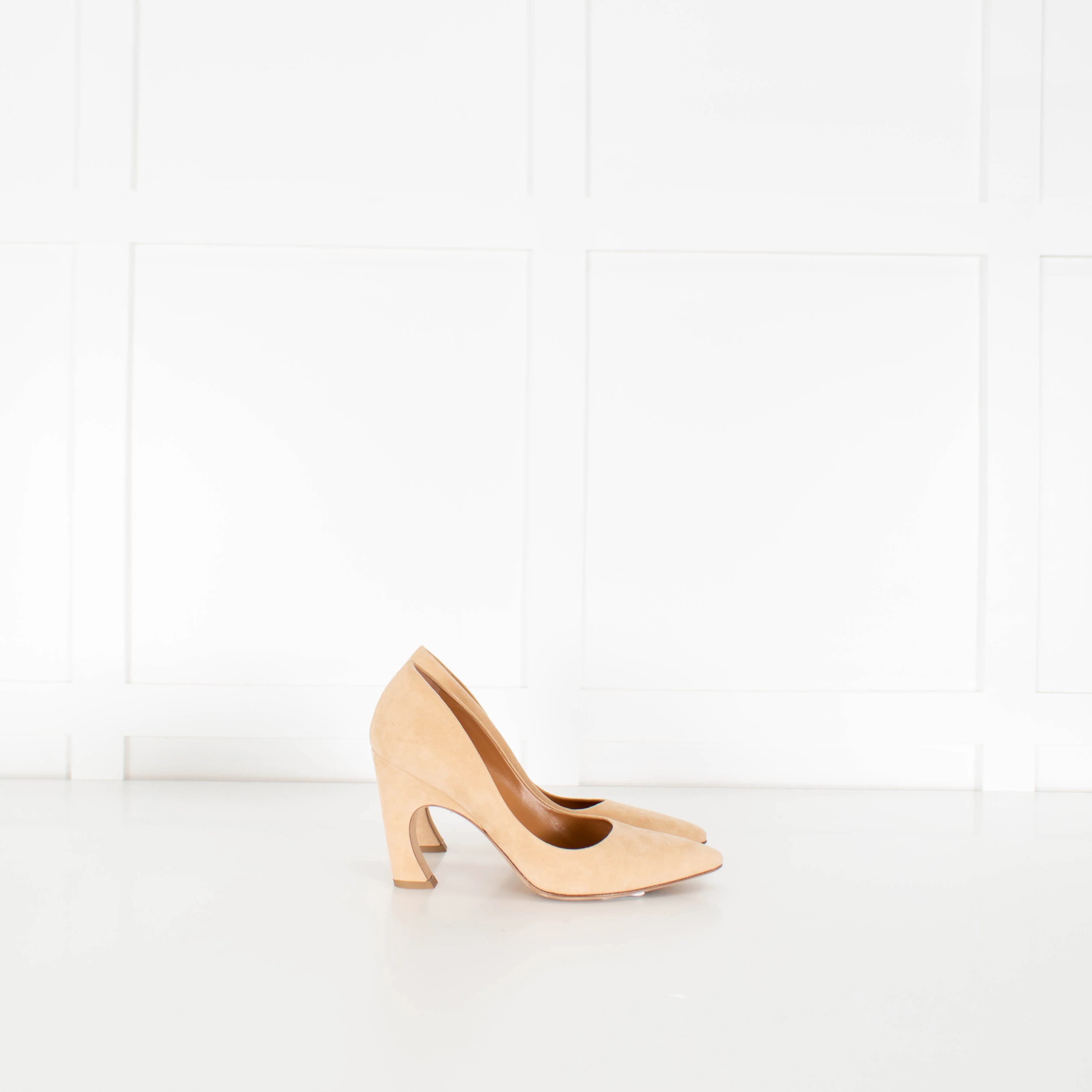 Chloe 100mm Oli Beige Suede Pumps - Image 4