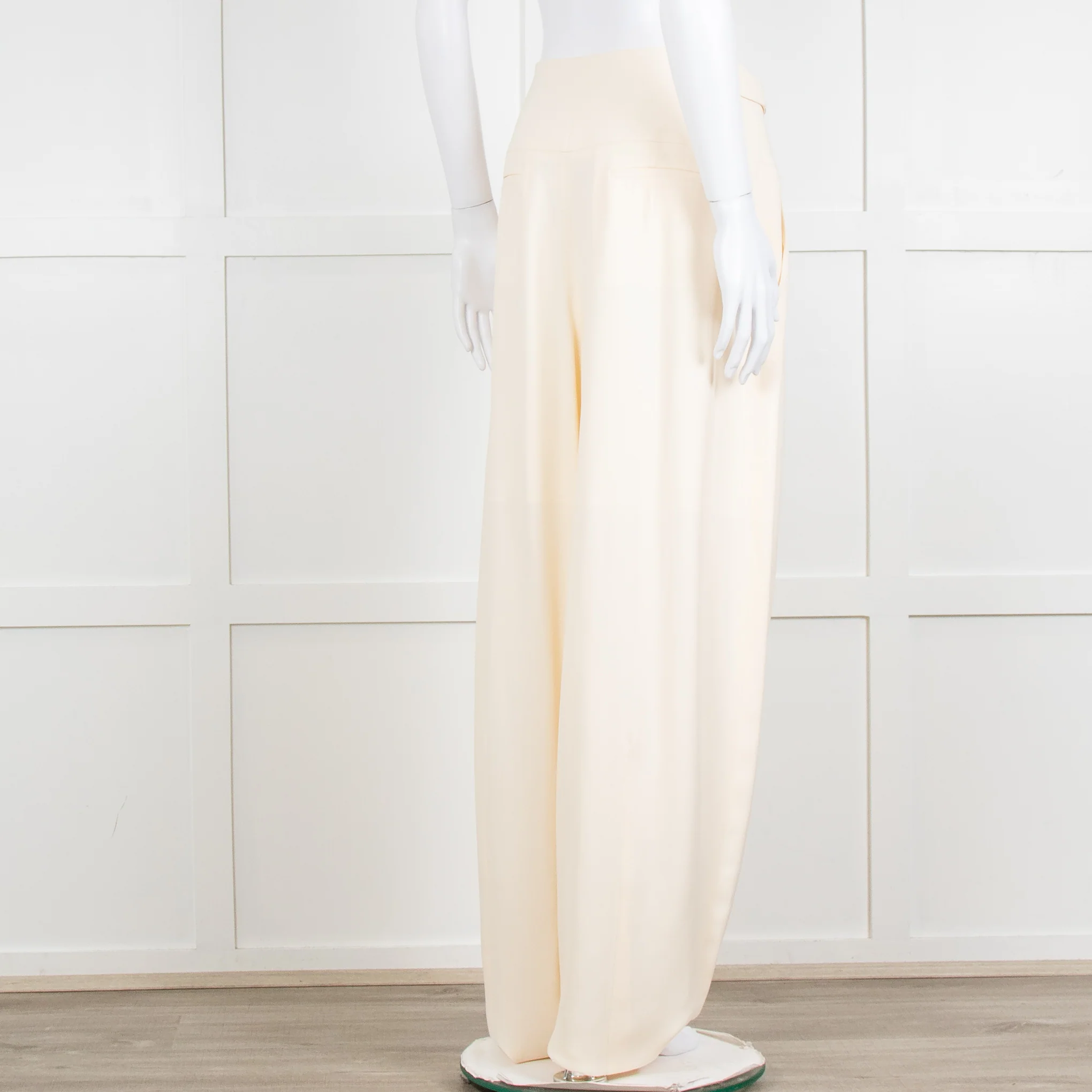 Chloe Cream Barrel Leg Trousers with Adjustable Waist - Image 6