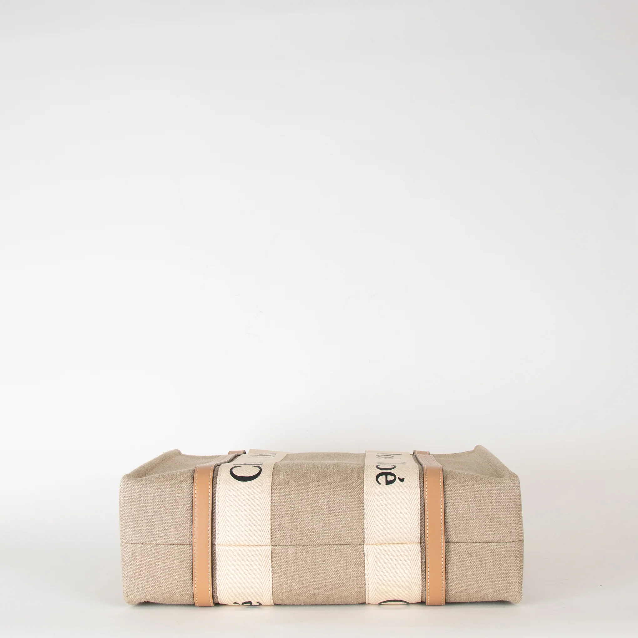 Chloe Neutral Linen Logo Woody  Medium Tote Bag - Image 8