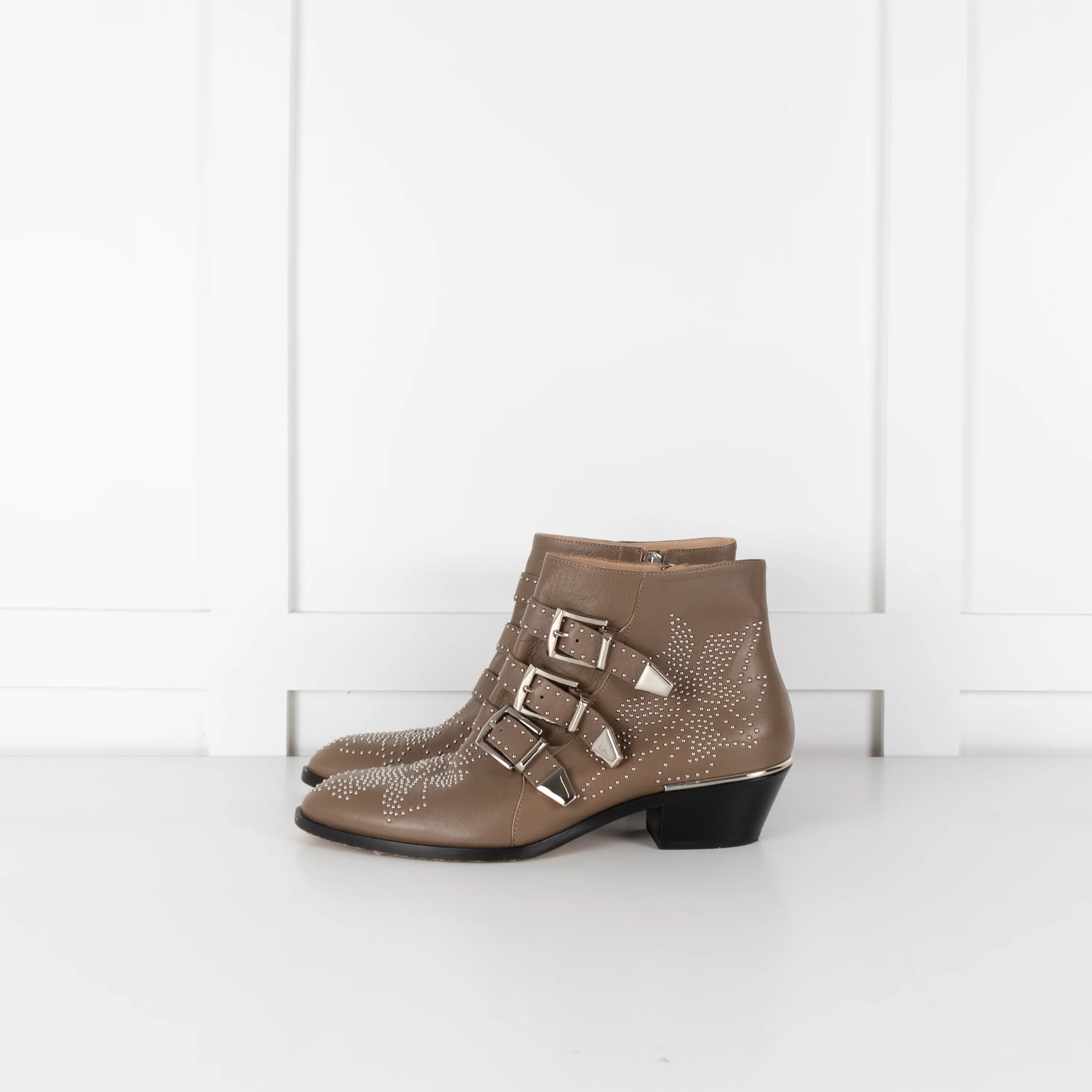 Chloe Taupe Susanna Silver Studded Leather Ankle Boots - Image 3