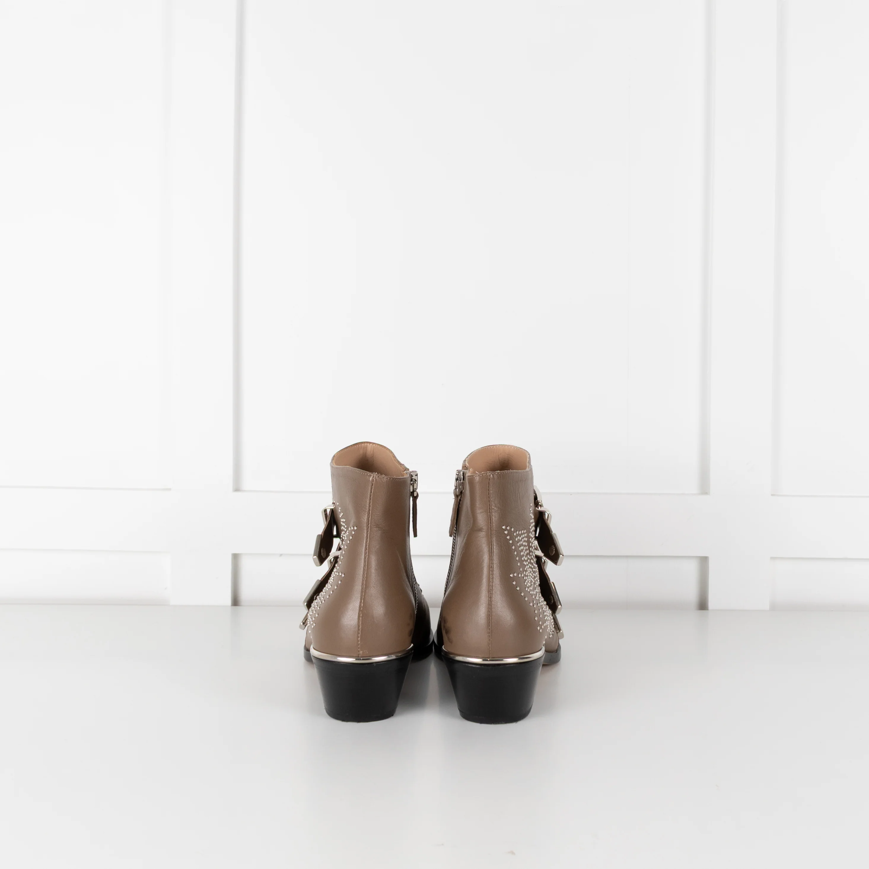 Chloe Taupe Susanna Silver Studded Leather Ankle Boots - Image 4