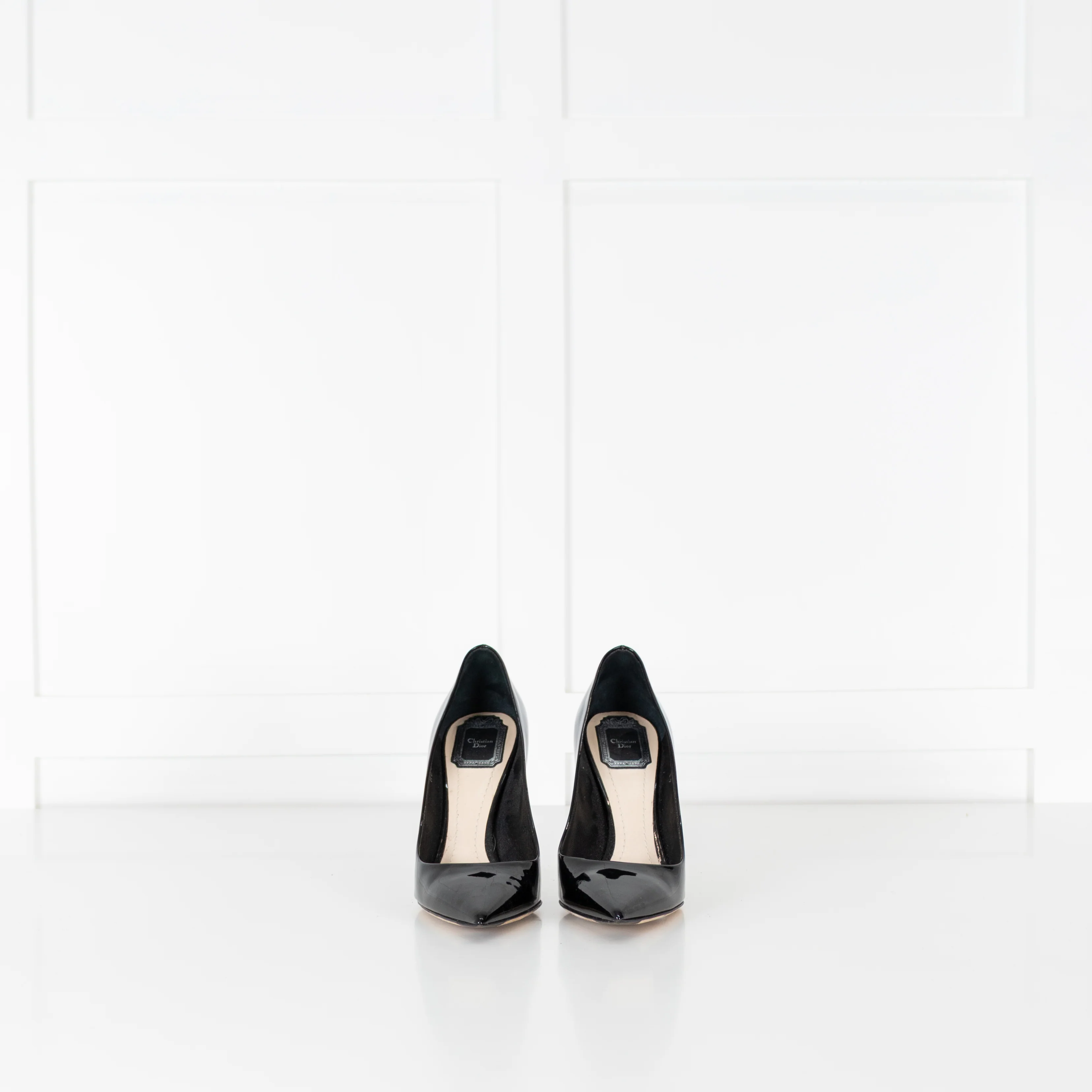 Christian Dior Black Patent Court Shoe - Image 3