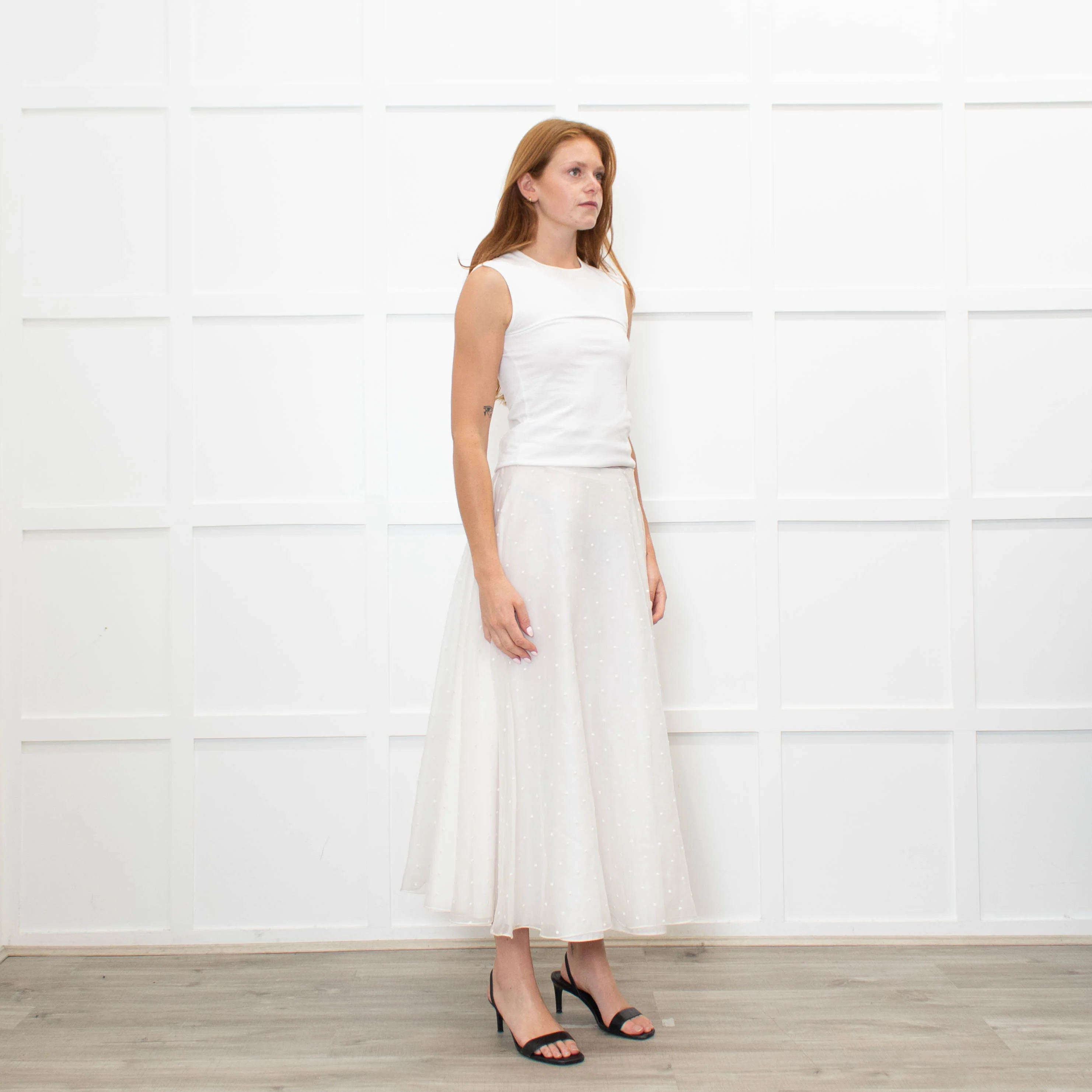 Christian Dior Cream Silk Polka Embroidered Maxi Skirt - Image 7