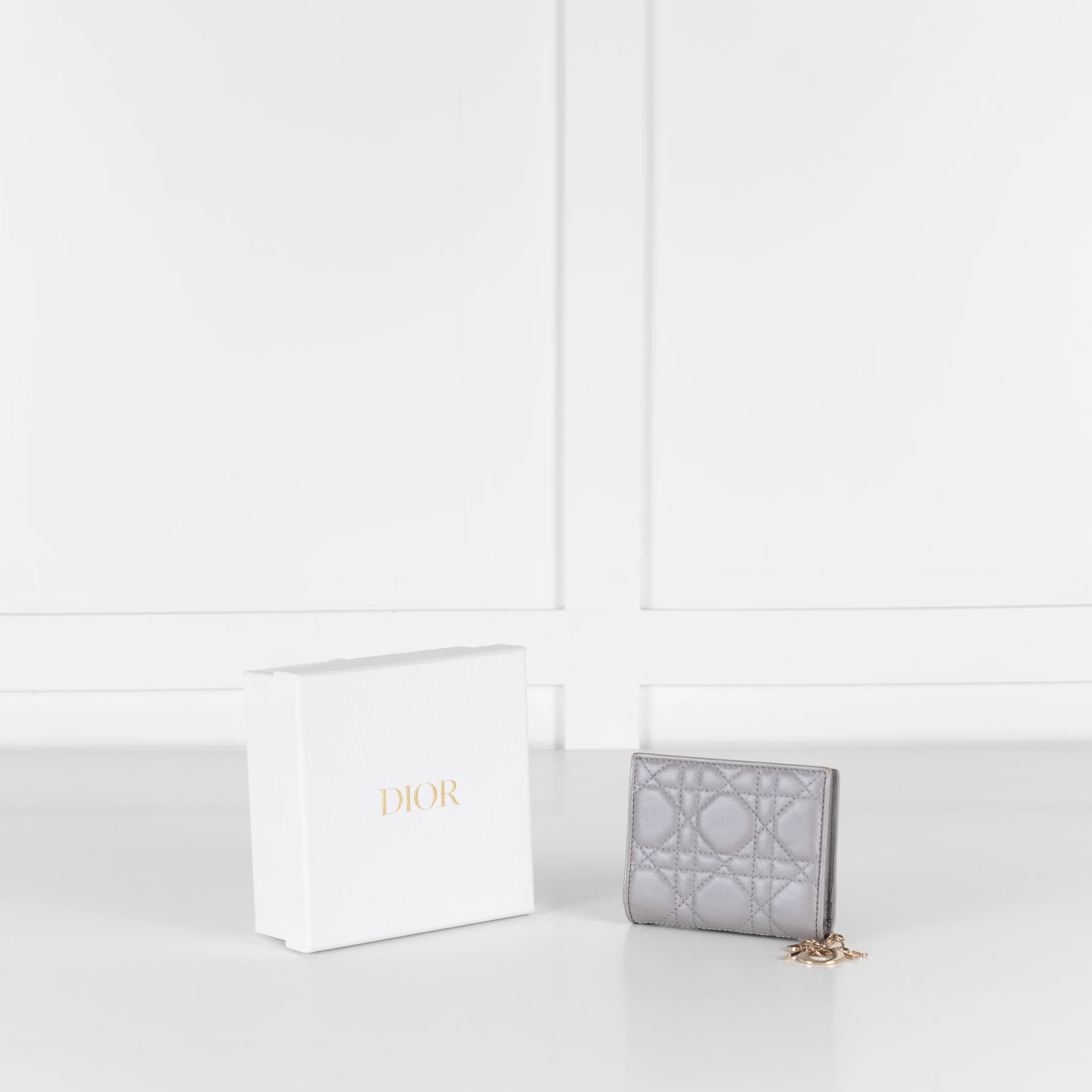 Christian Dior Silver Cannage Fold Wallet - Image 2