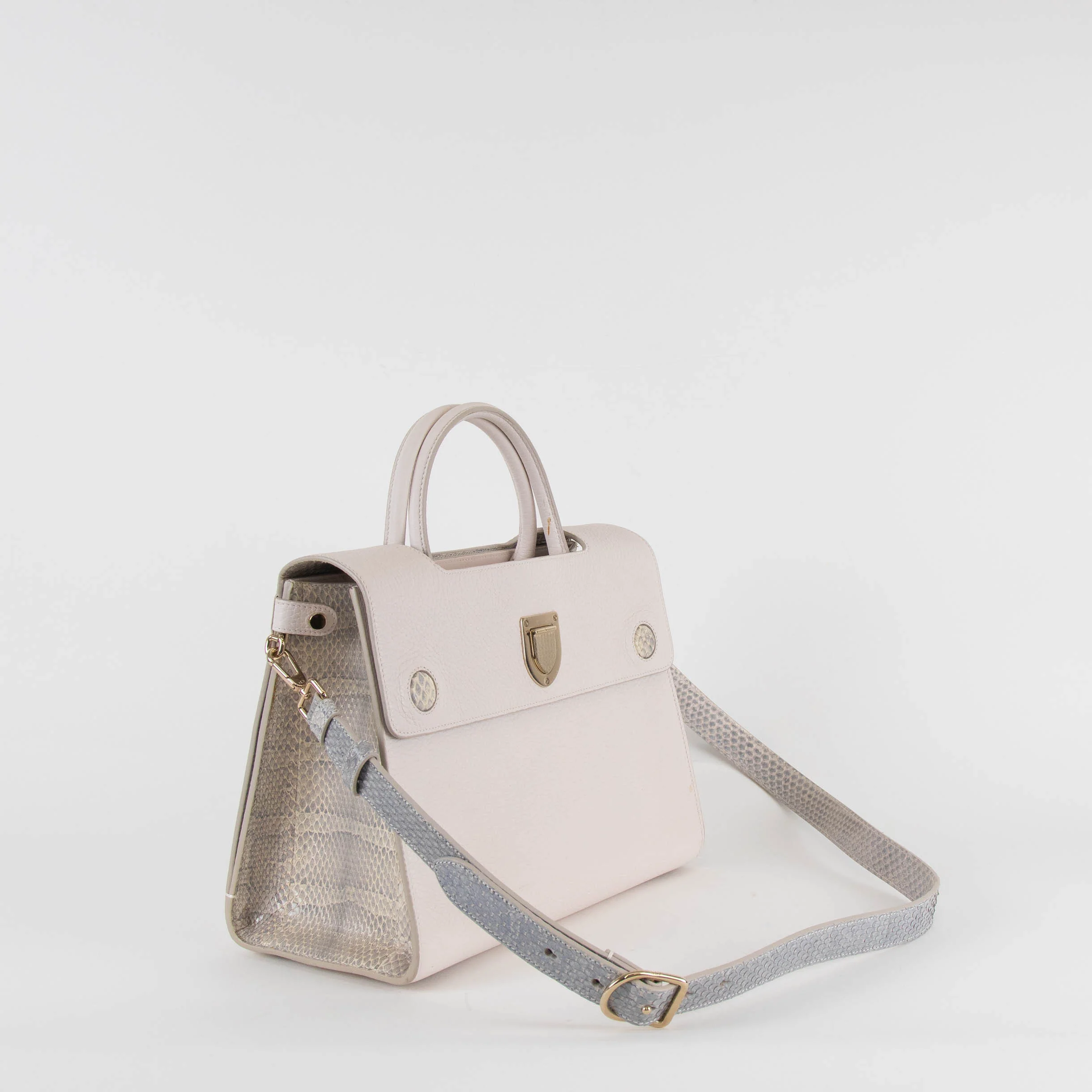 Christian Dior White Pebbled Leather Diorever Bag - Image 4