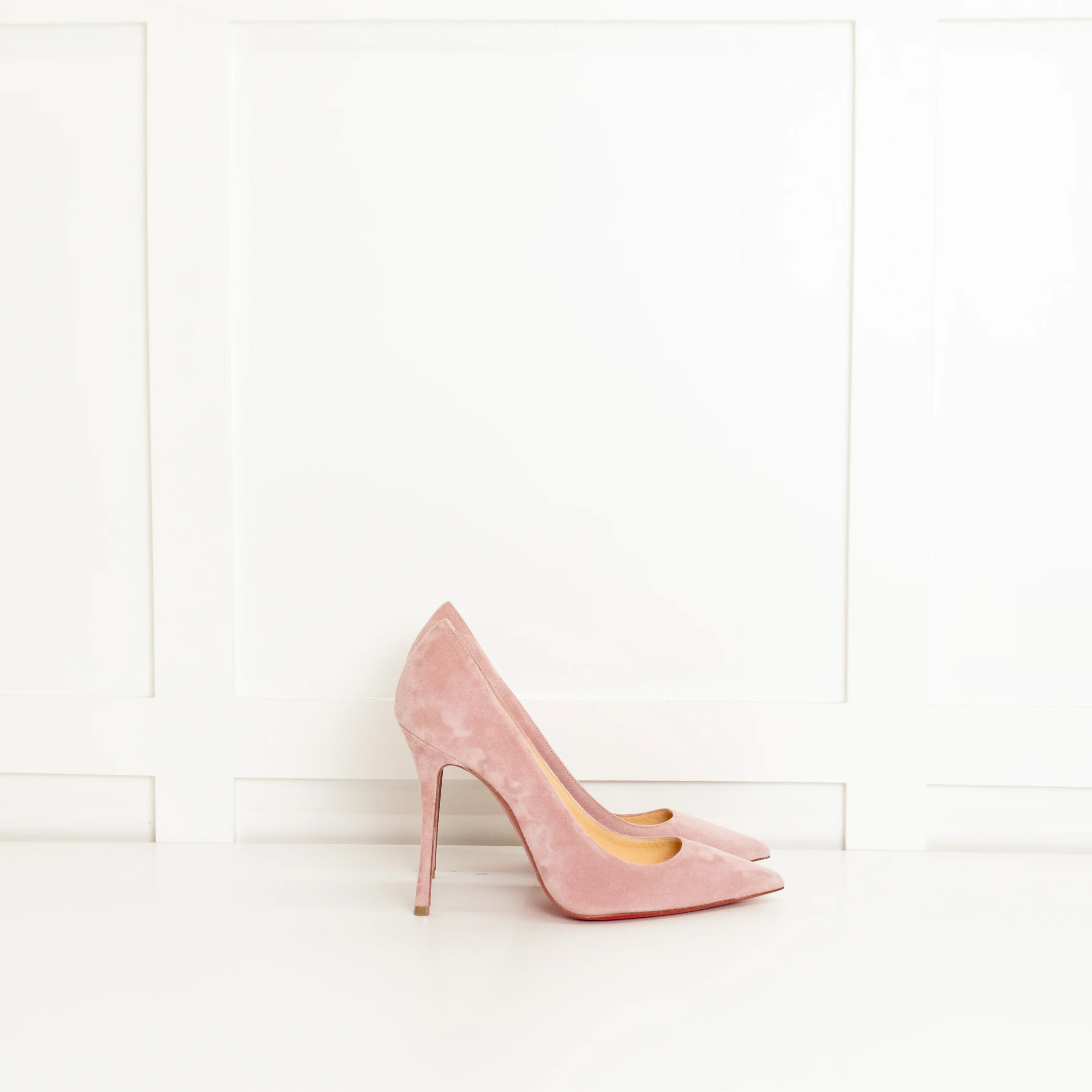 Christian Louboutin Pale Pink Suede Heeled Shoes - Image 5