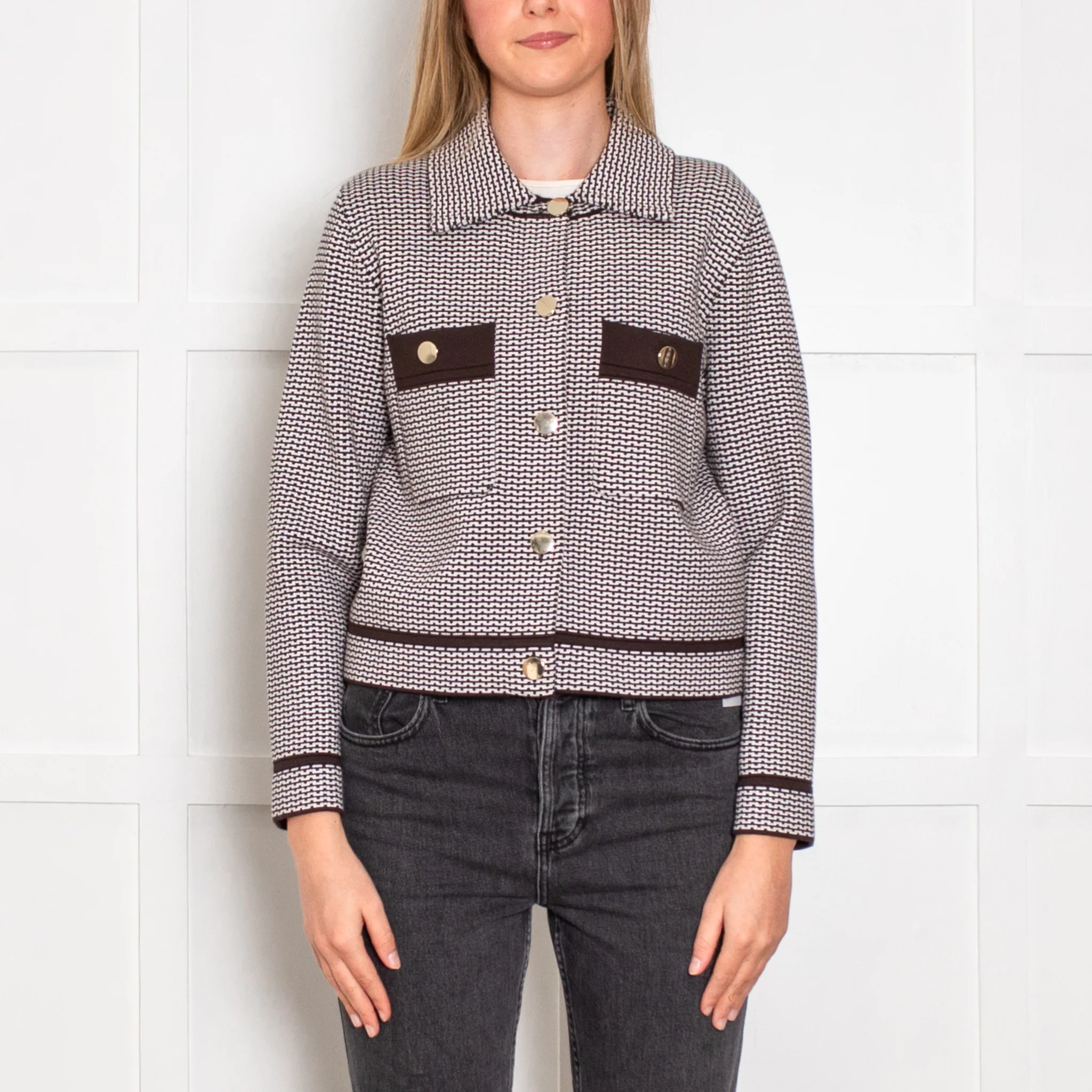 Claudie Pierlot Brown and White Stretch Knit Jacket with Gold Buttons - Image 2