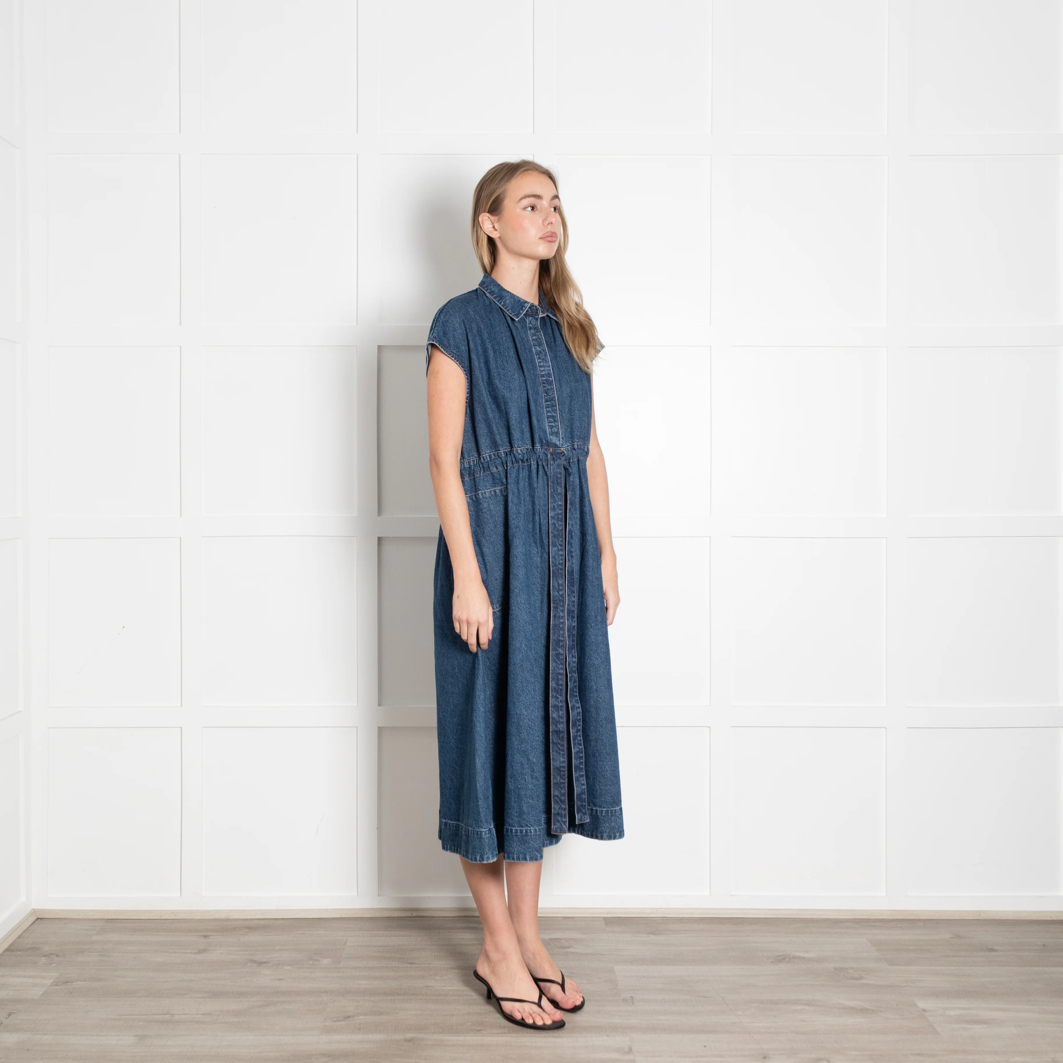 CO Blue Denim Sleeveless Ruched Waist Midi Dress - Image 7