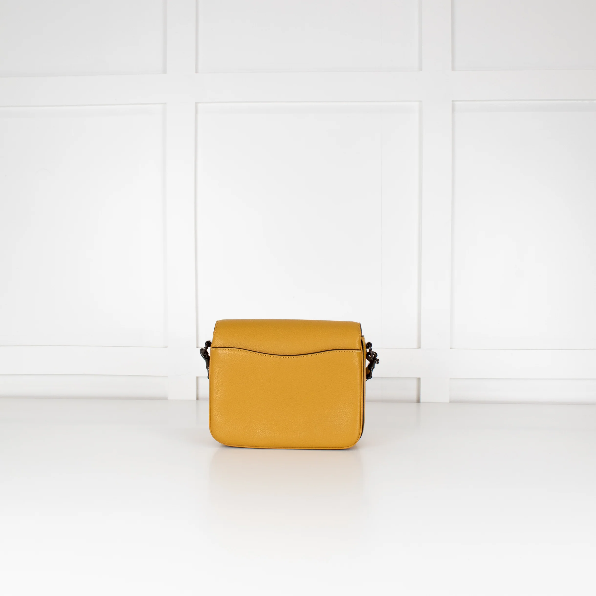 Coach Mustard Yellow Cassie 19 Bag - Image 5