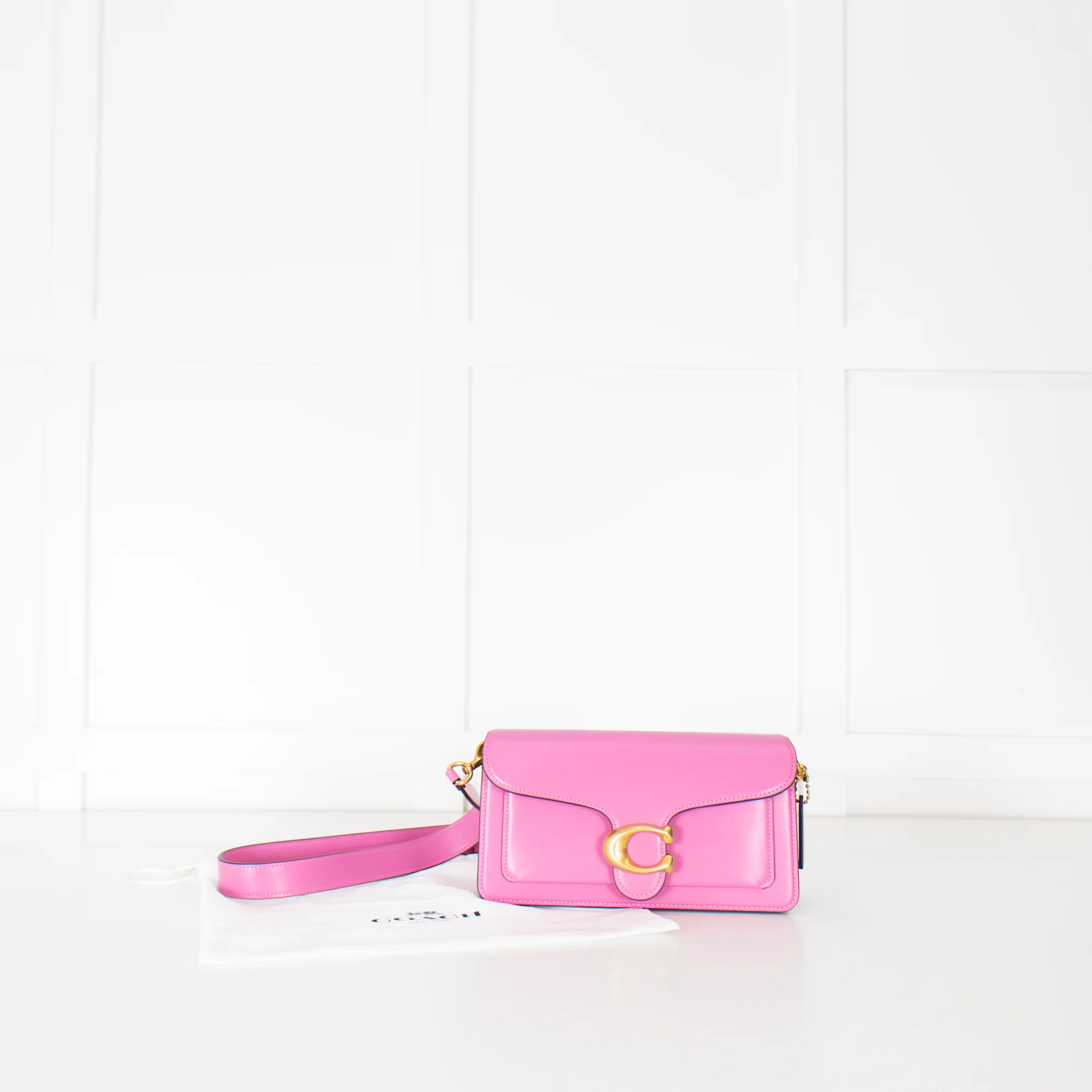 Coach Pink Tabby Chain Clutch Leather Bag - Image 8