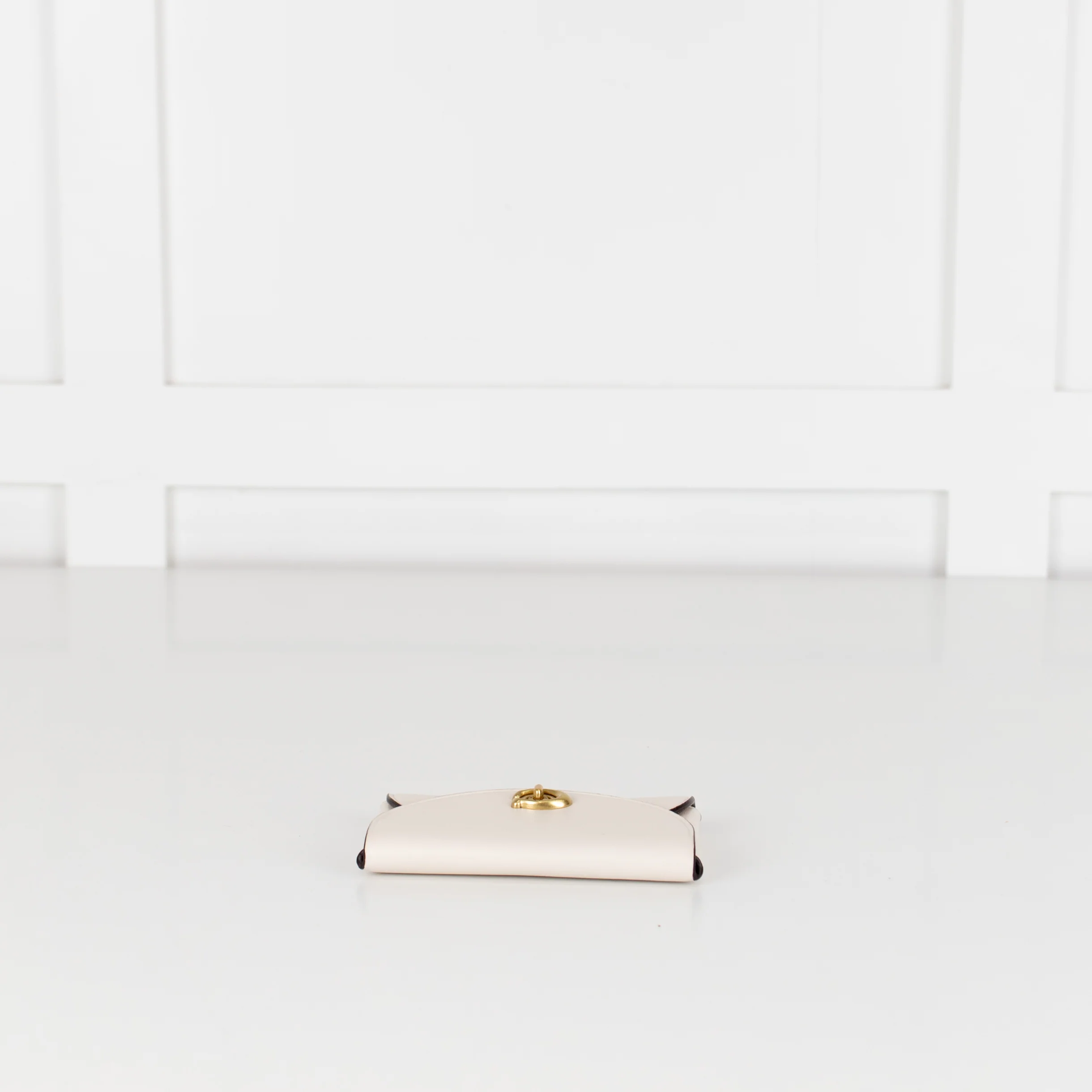Coach White Small Leather Coin Purse - Image 4