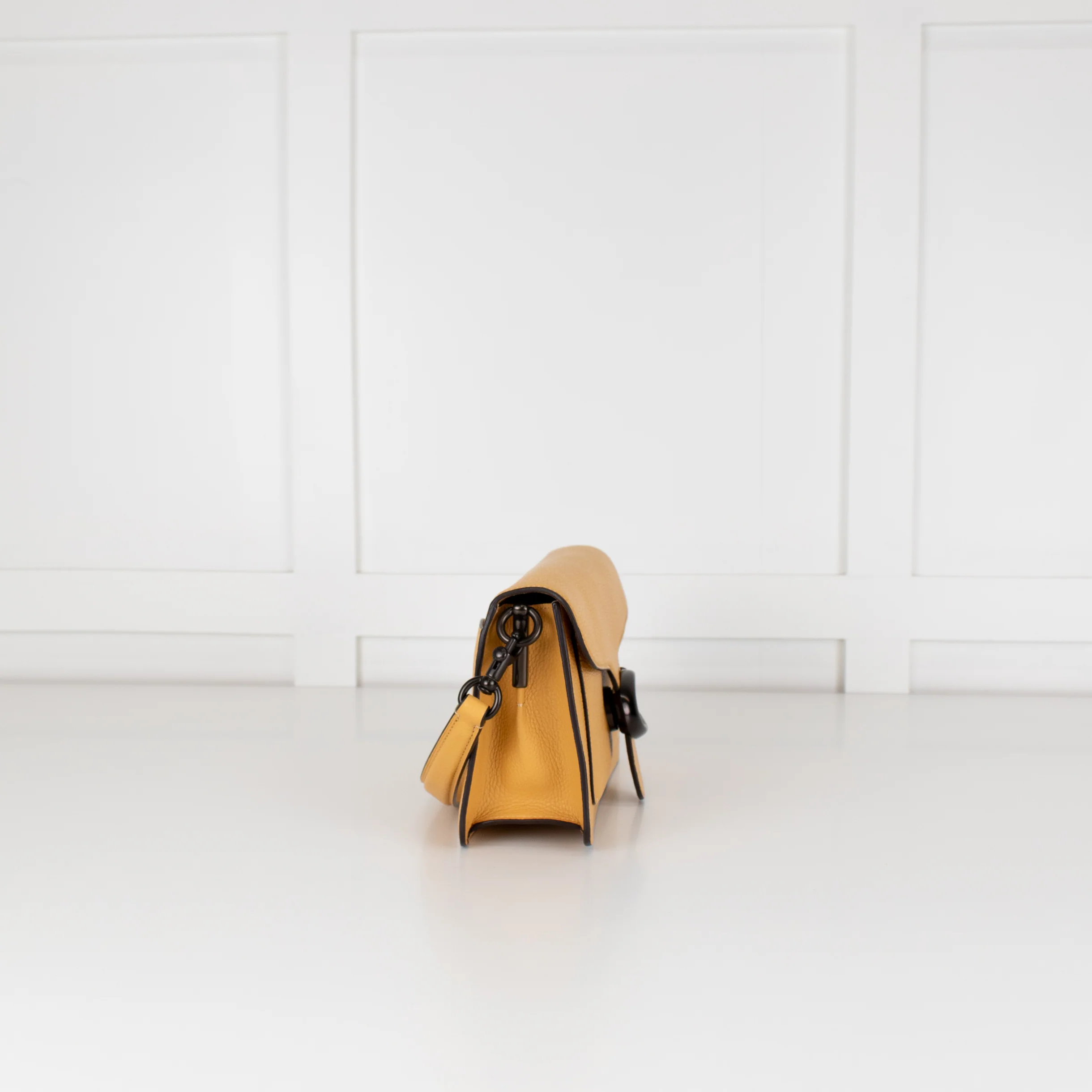 Coach Yellow Grained Leather Tabby 26 Bag - Image 5