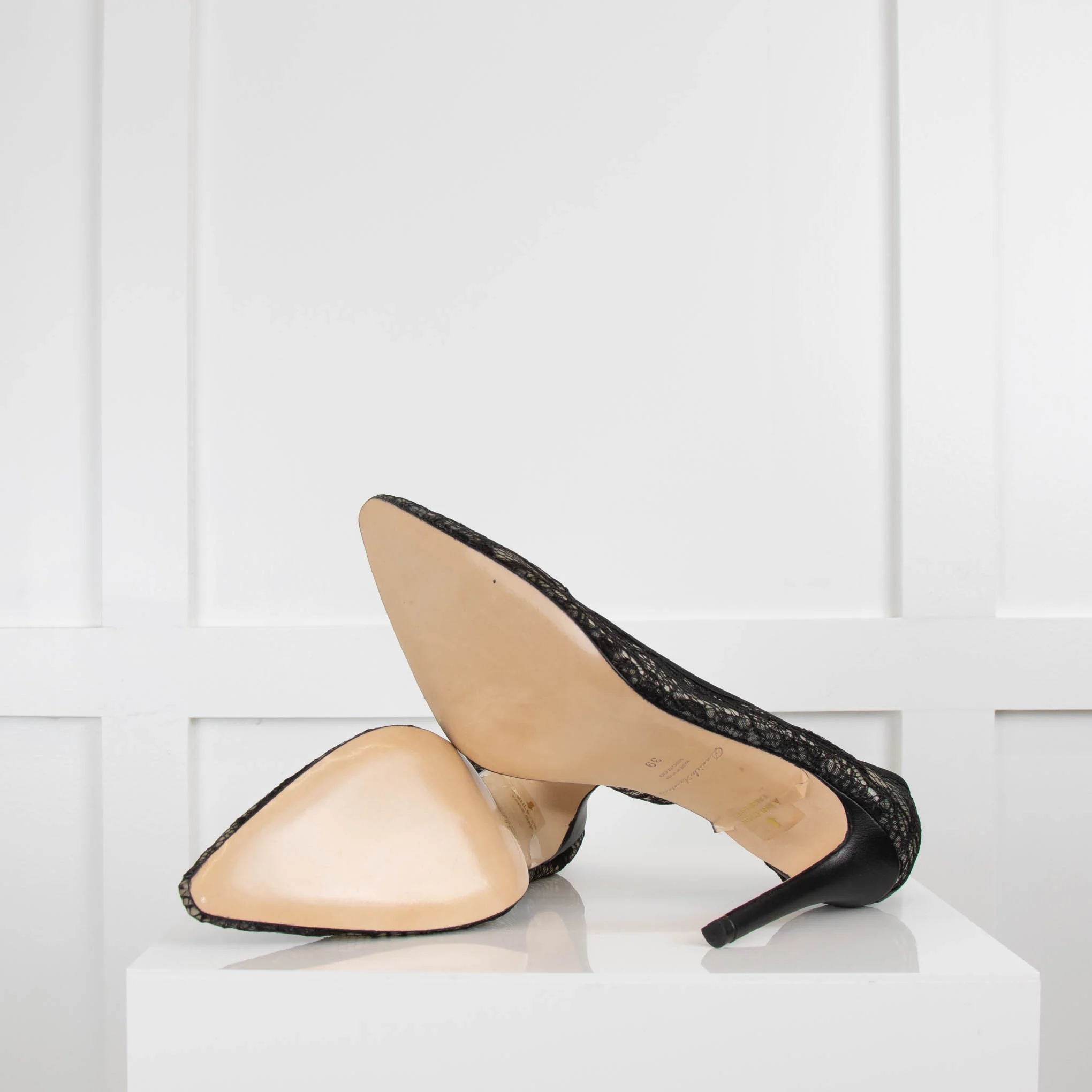 Daniele Ancarani Black Lace Court Shoe - Image 5