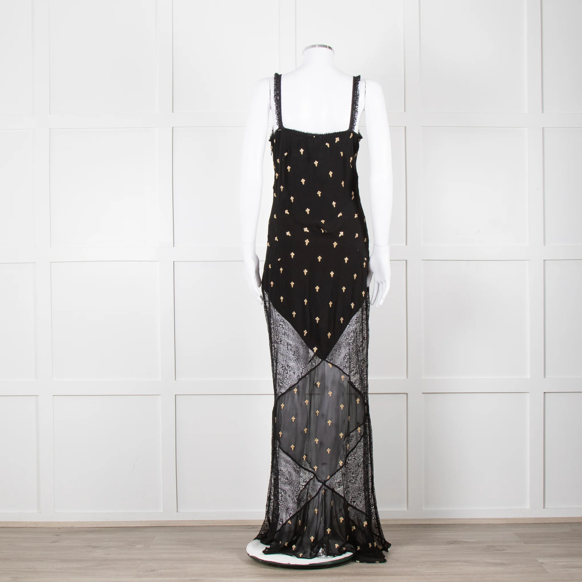 De La Vali Black Chiffon and Lace Gown with Gold Embroidery - Image 5