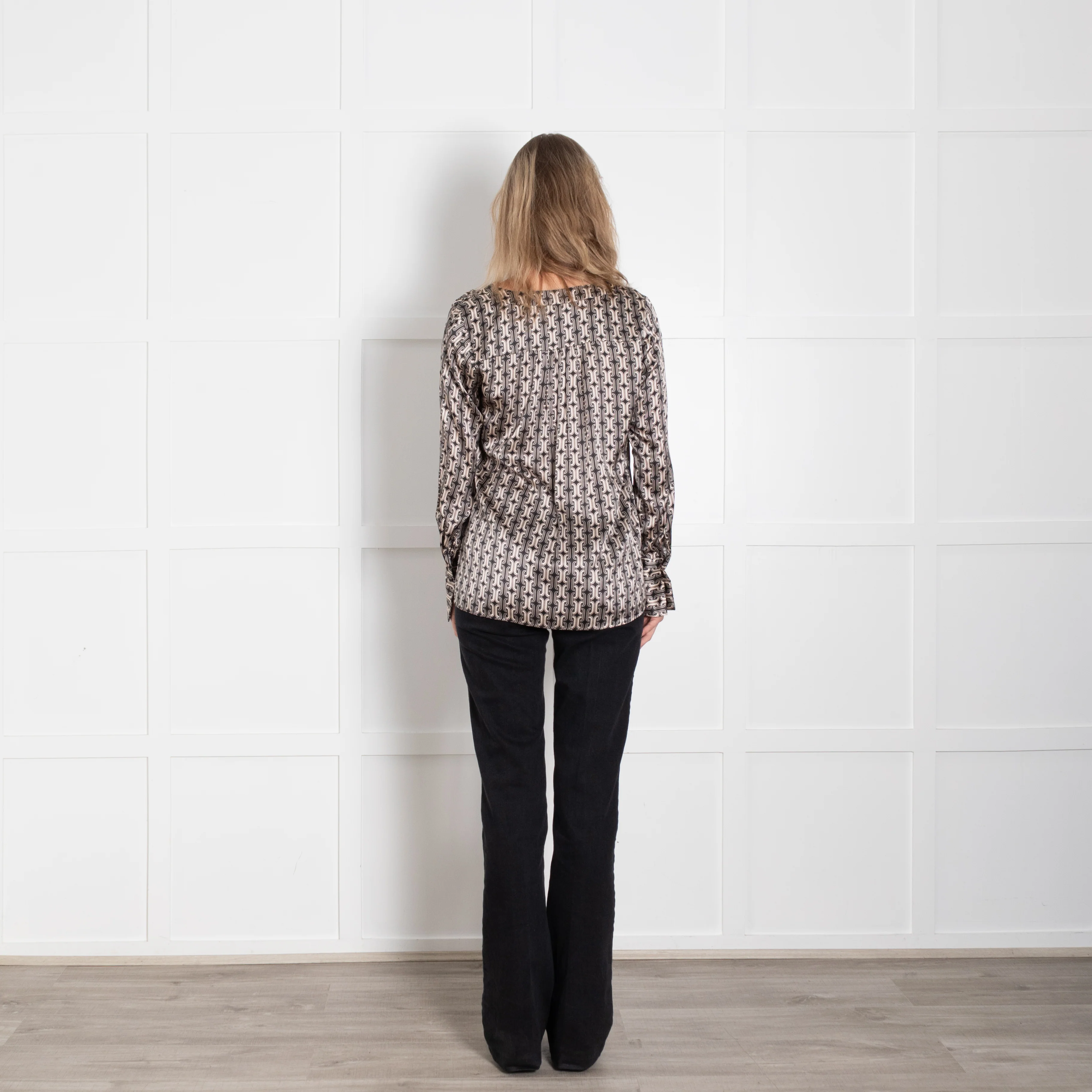 Dea Kudibal Chain Link Black & Cream Silk Blouse - Image 5