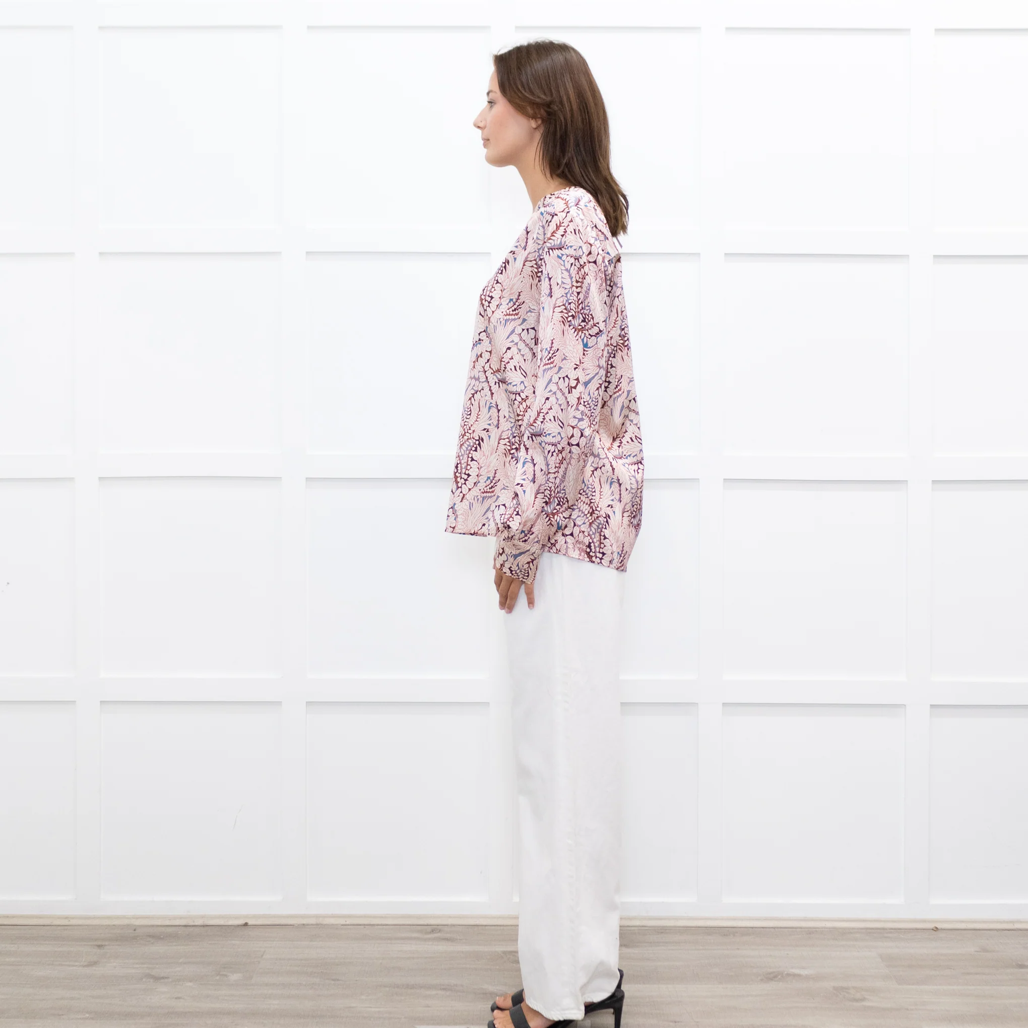 Dea Kudibal Floral Outline Red and Blue Silk Blouse - Image 4