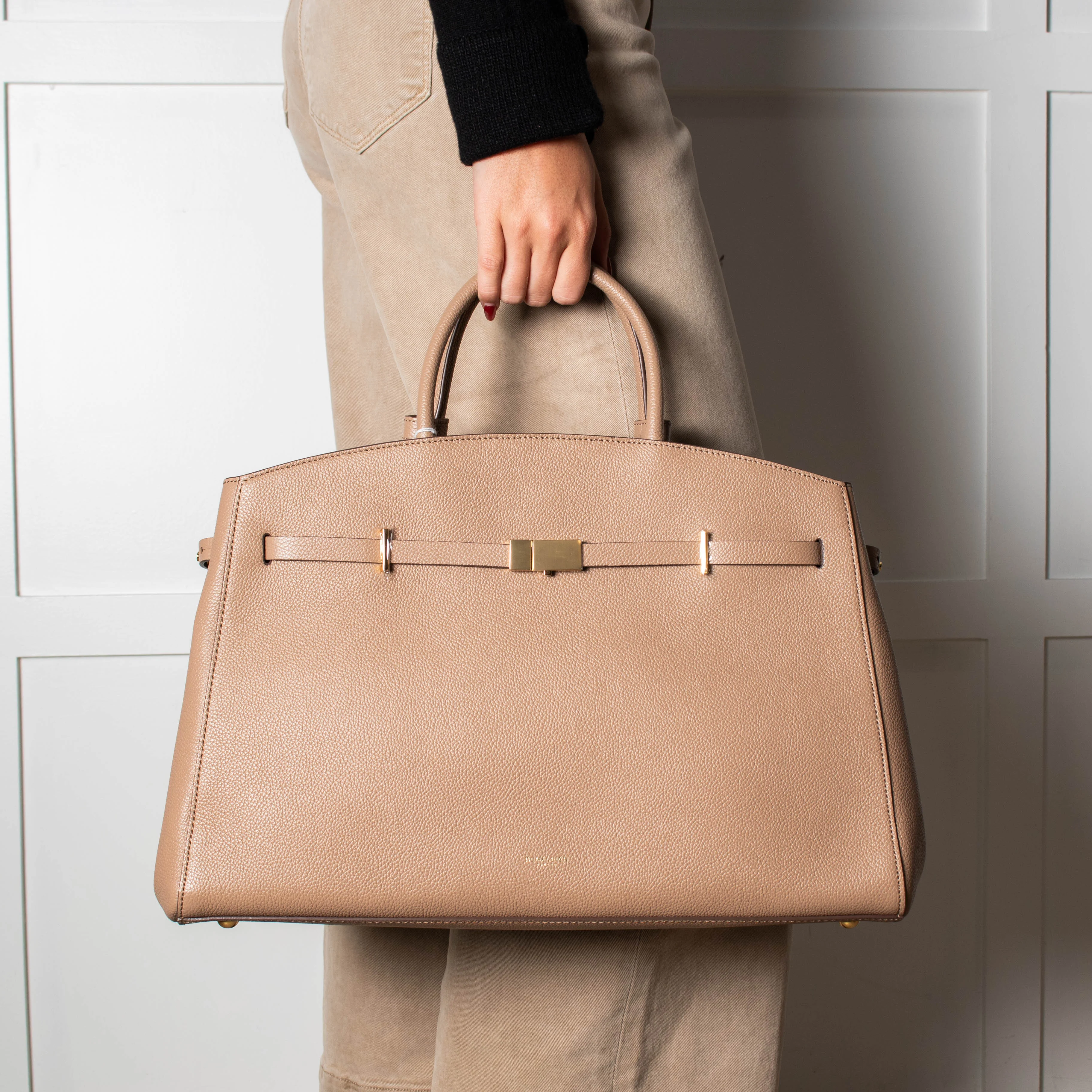 DeMellier Hudson Dark Sand Leather Tote - Image 6