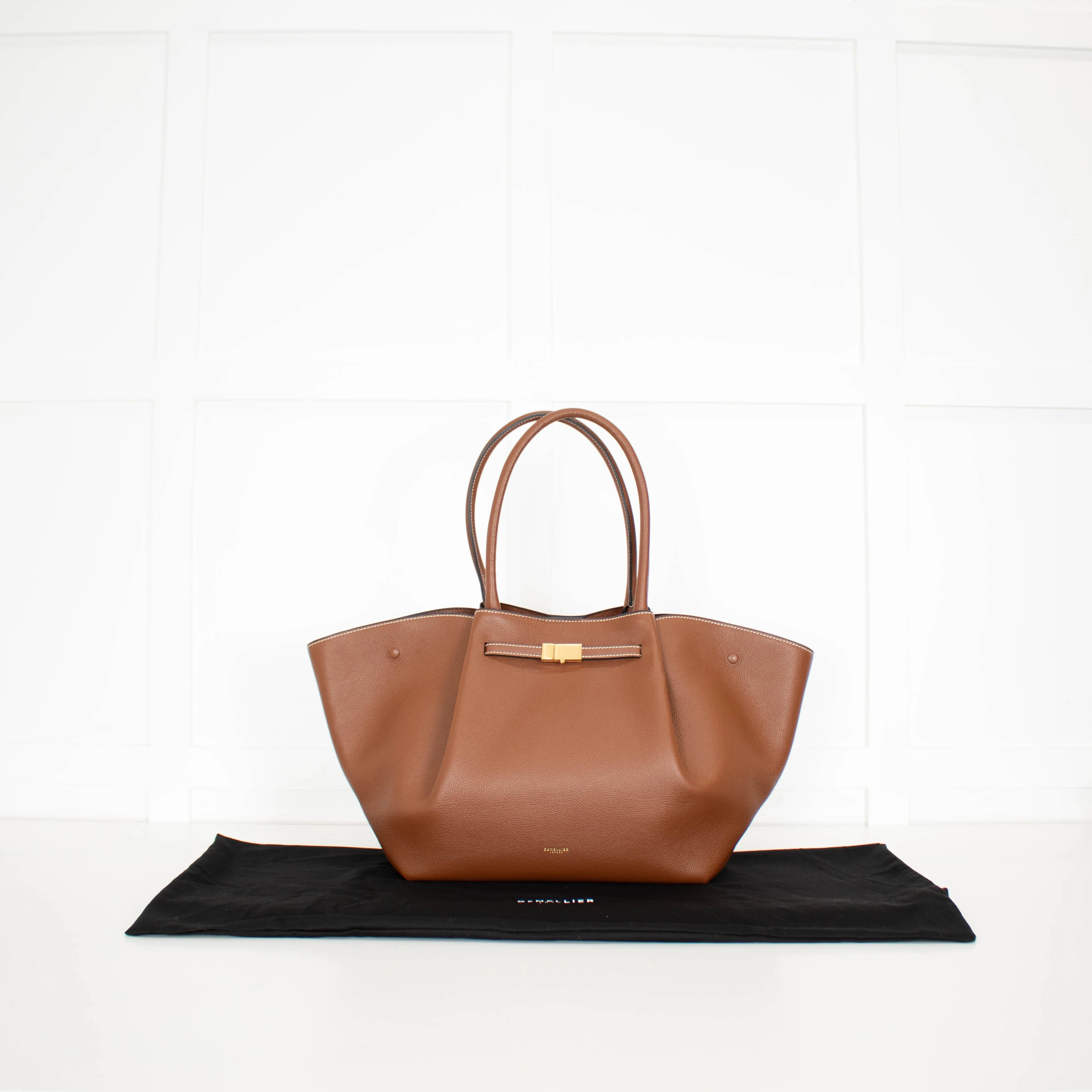 Demellier Tan Grain Leather New York Tote - Image 2