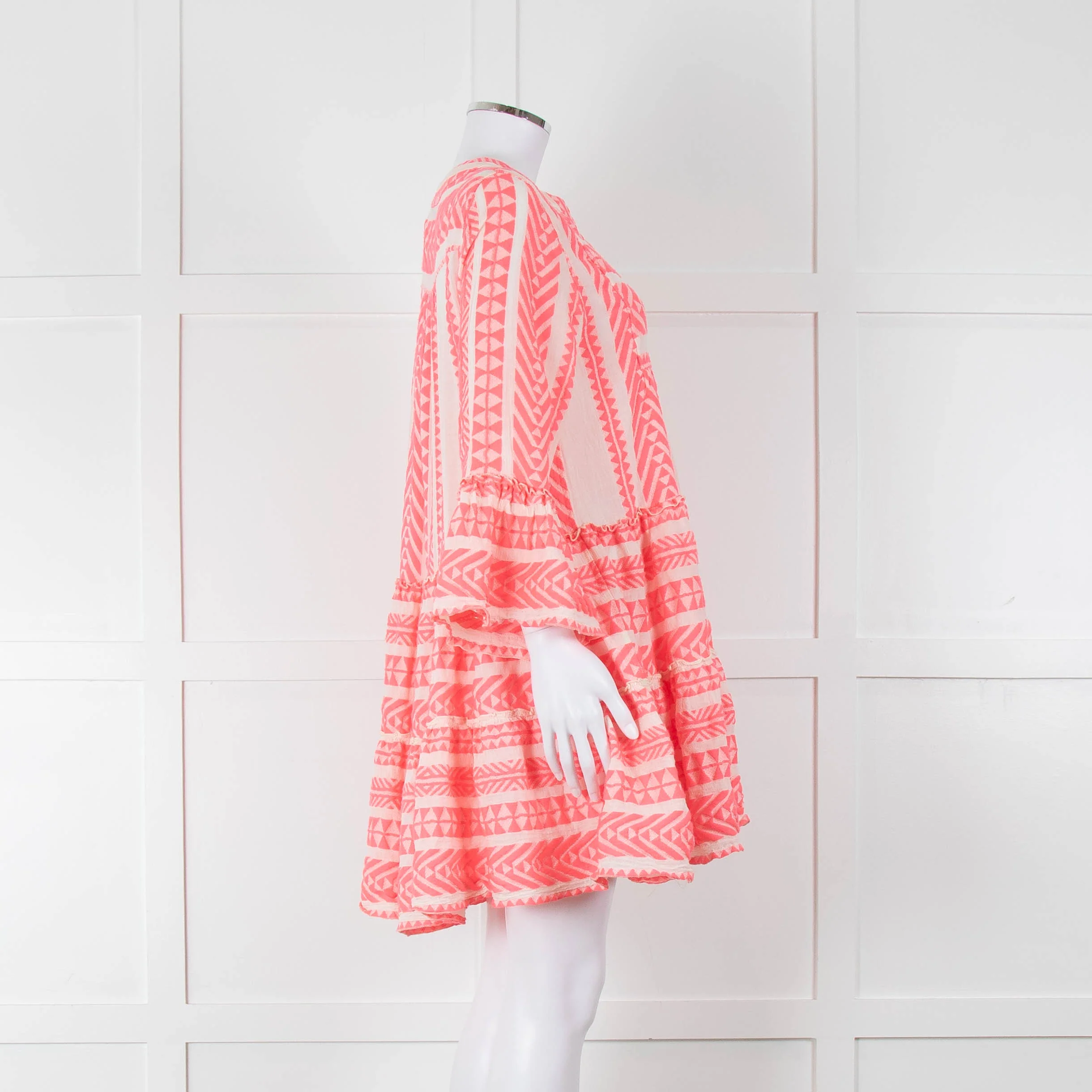 Devotion Twins White Neon Pink Tiered Short Kaftan - Image 3