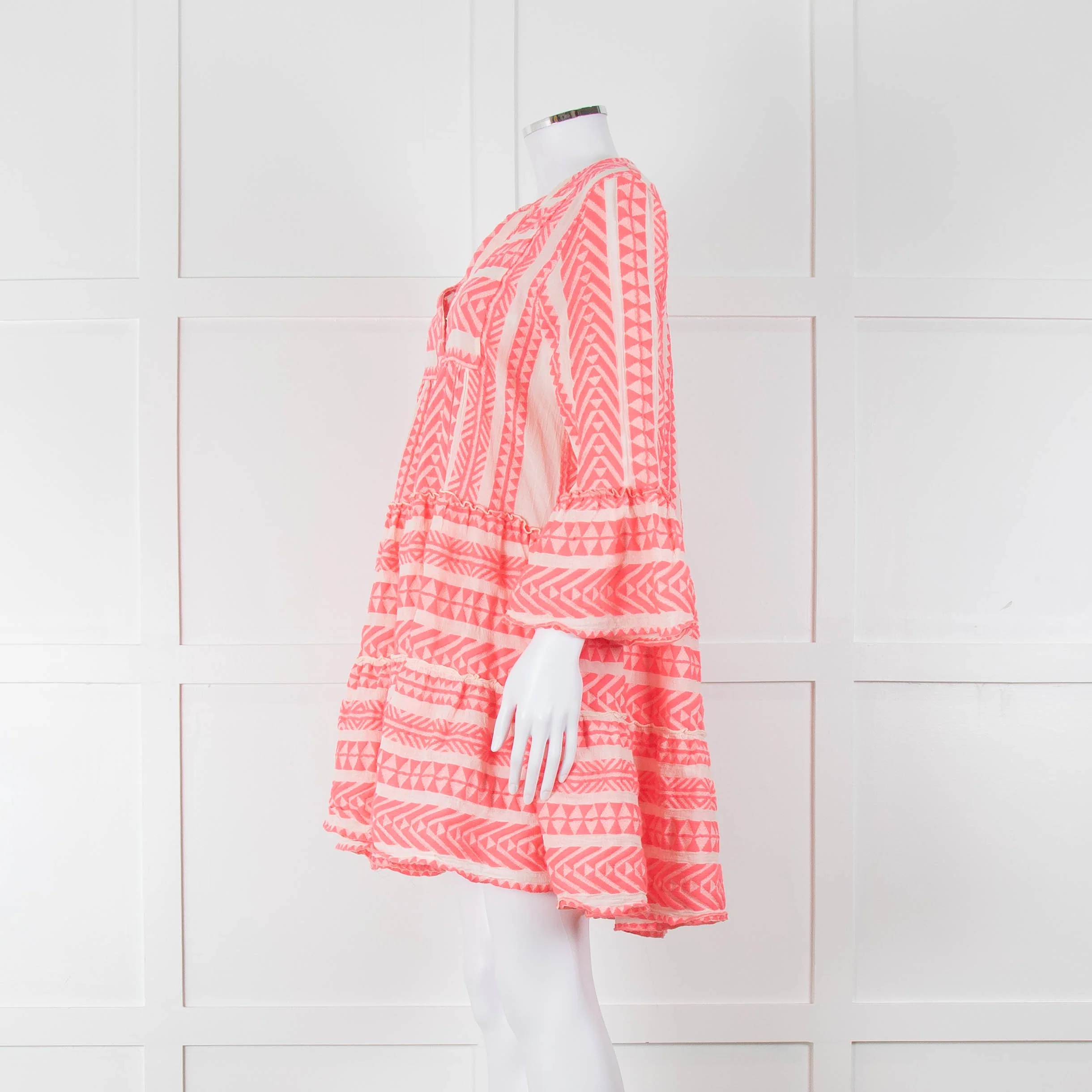 Devotion Twins White Neon Pink Tiered Short Kaftan - Image 7