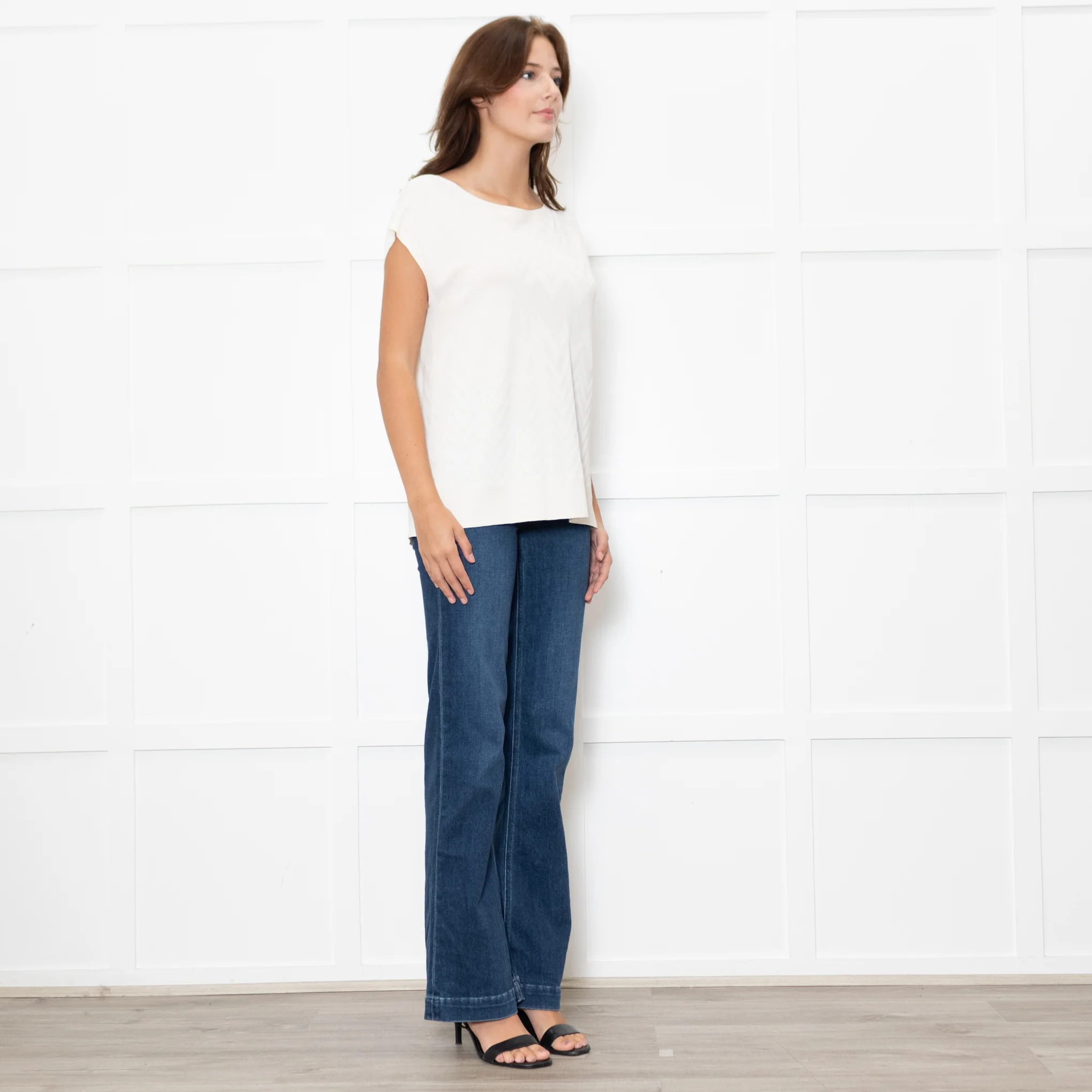 D'Exterior Cream Cap Sleeve Zigzag Pattern Top - Image 7