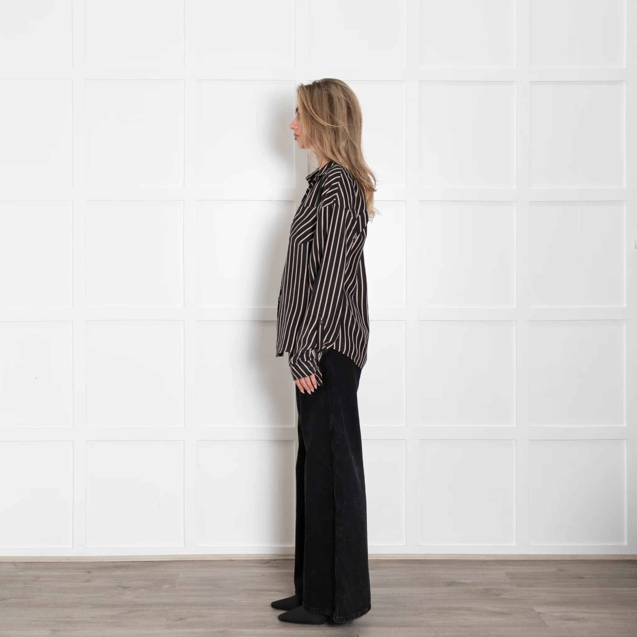 Diane Von Furstenberg Black Beige Silk Long Sleeve Shirt - Image 4
