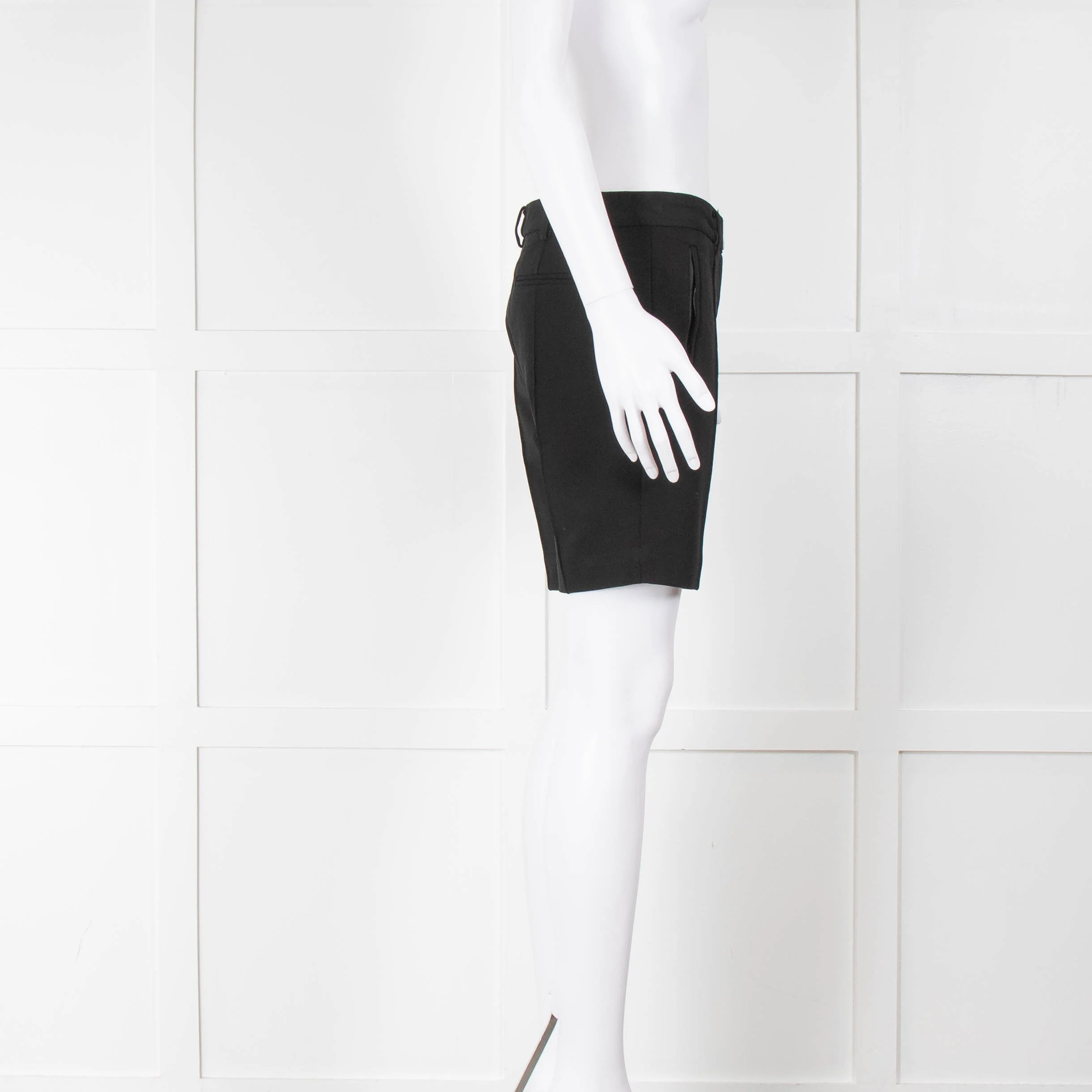 Diane Von Furstenberg Black Fitted Shorts - Image 2