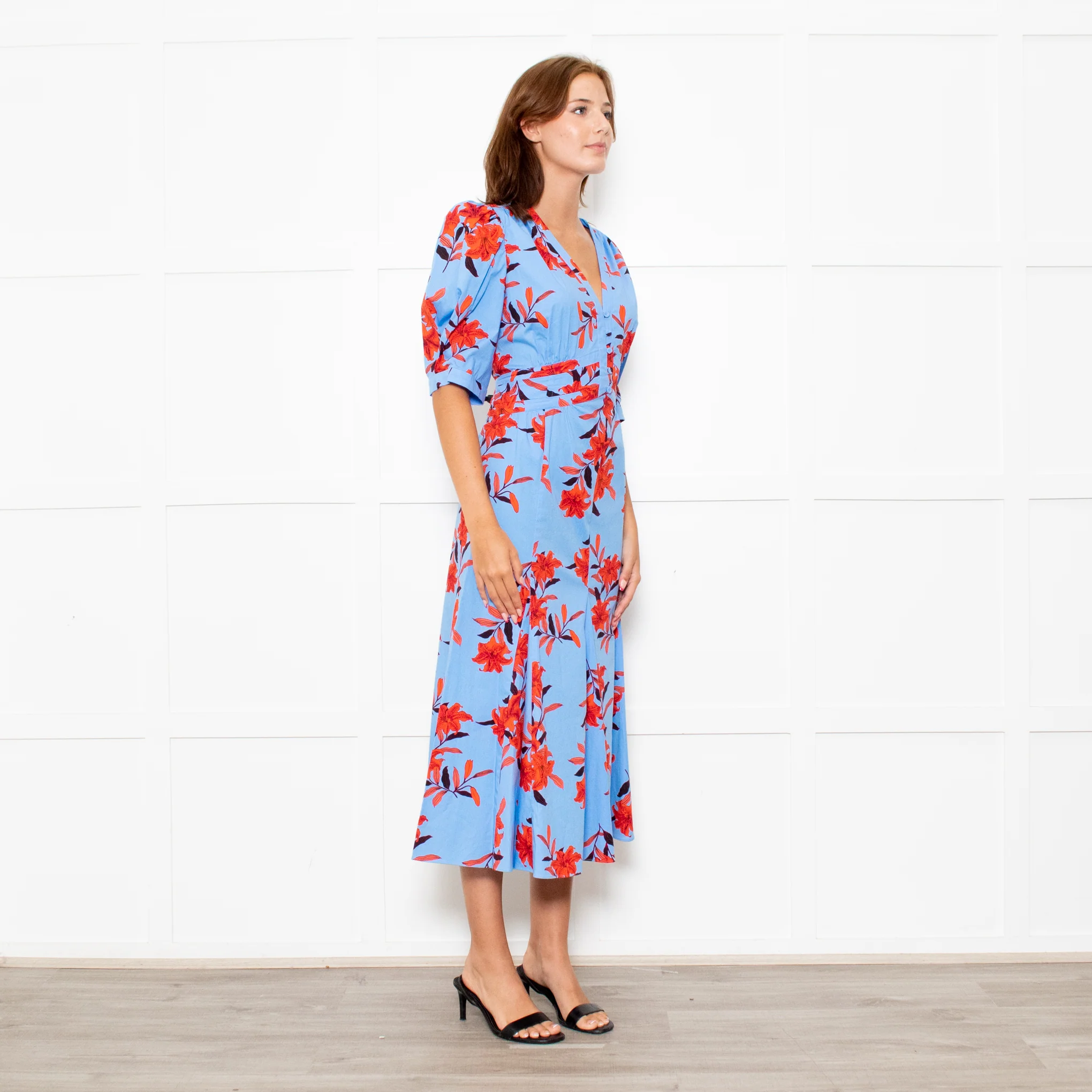Diane Von Furstenberg Blue Stretch Cotton Tea Dress with Red Flowers - Image 4