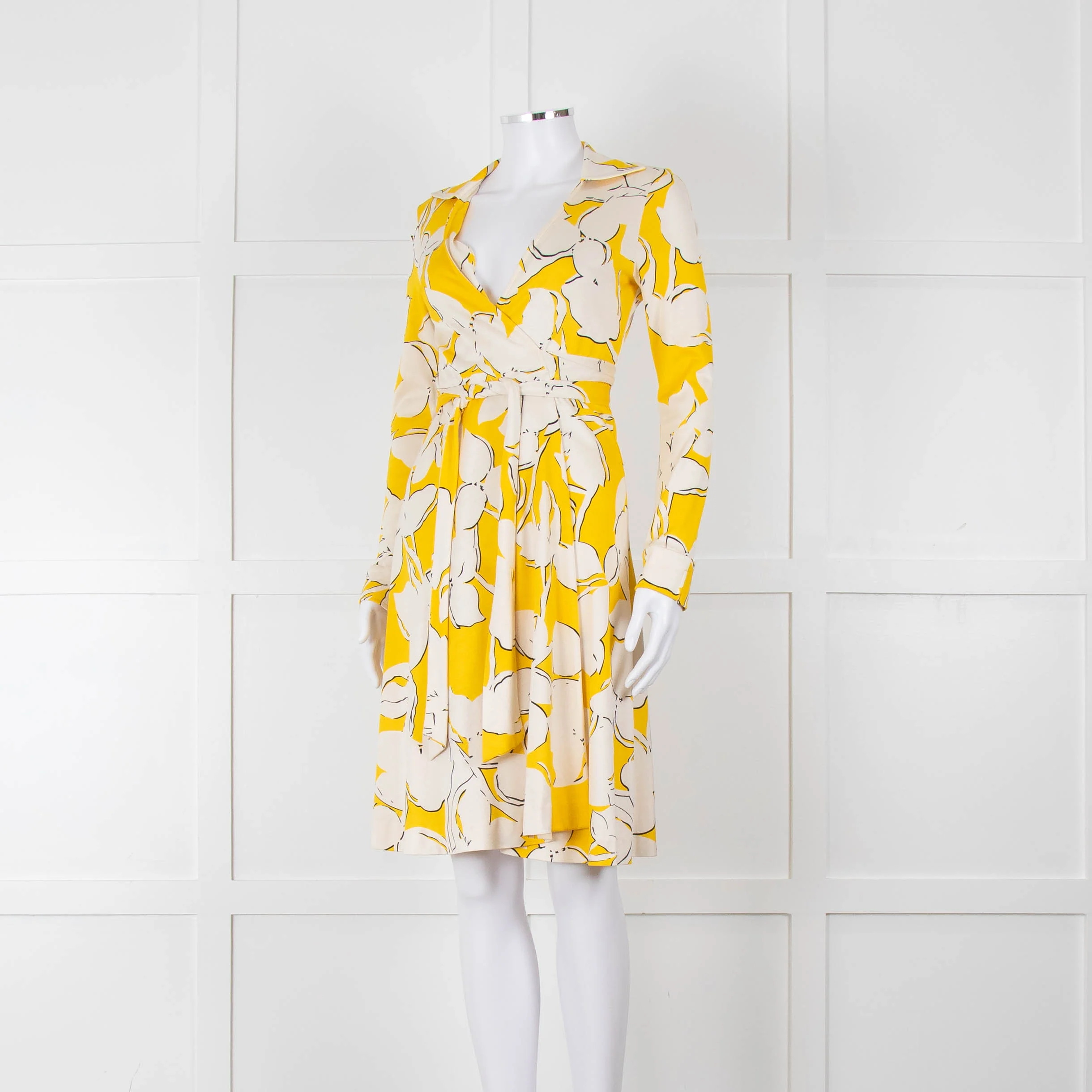 Diane Von Furstenberg Cream Yellow Floral Wrap Dress - Image 8
