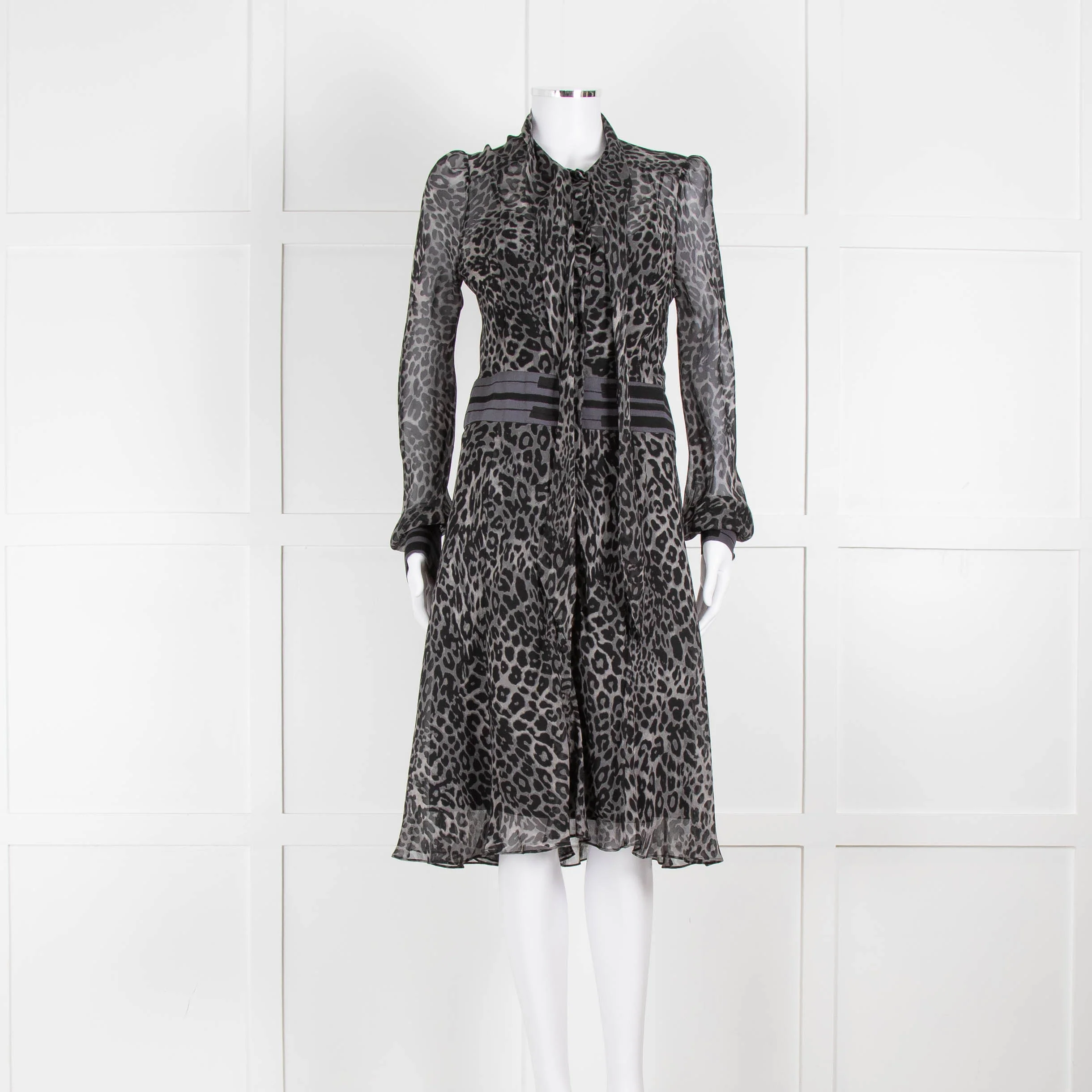 Diane Von Furstenberg Grey Animal Print Silk Long Sleeve Dress With Slip