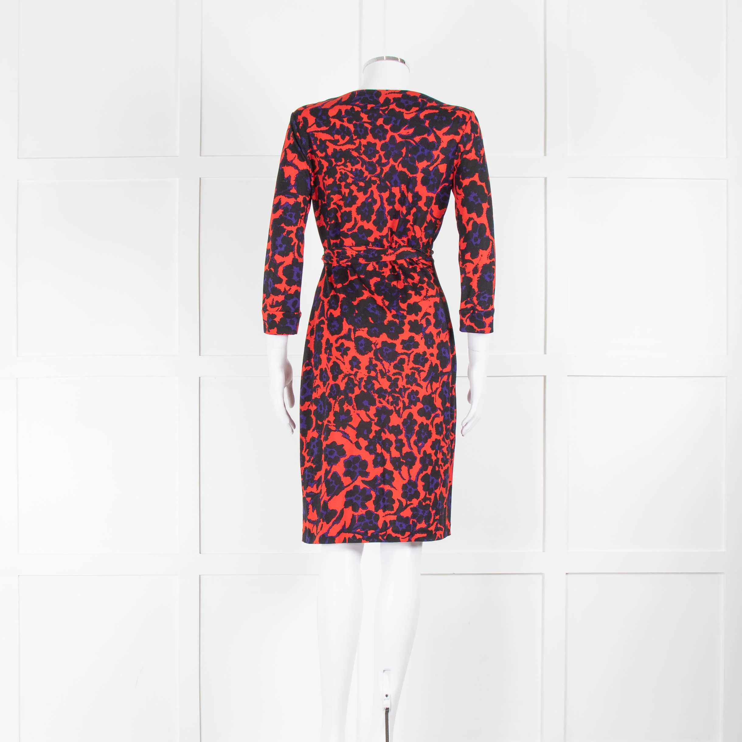 Diane Von Furstenberg Red Black Floral Wrap Short Dress - Image 3