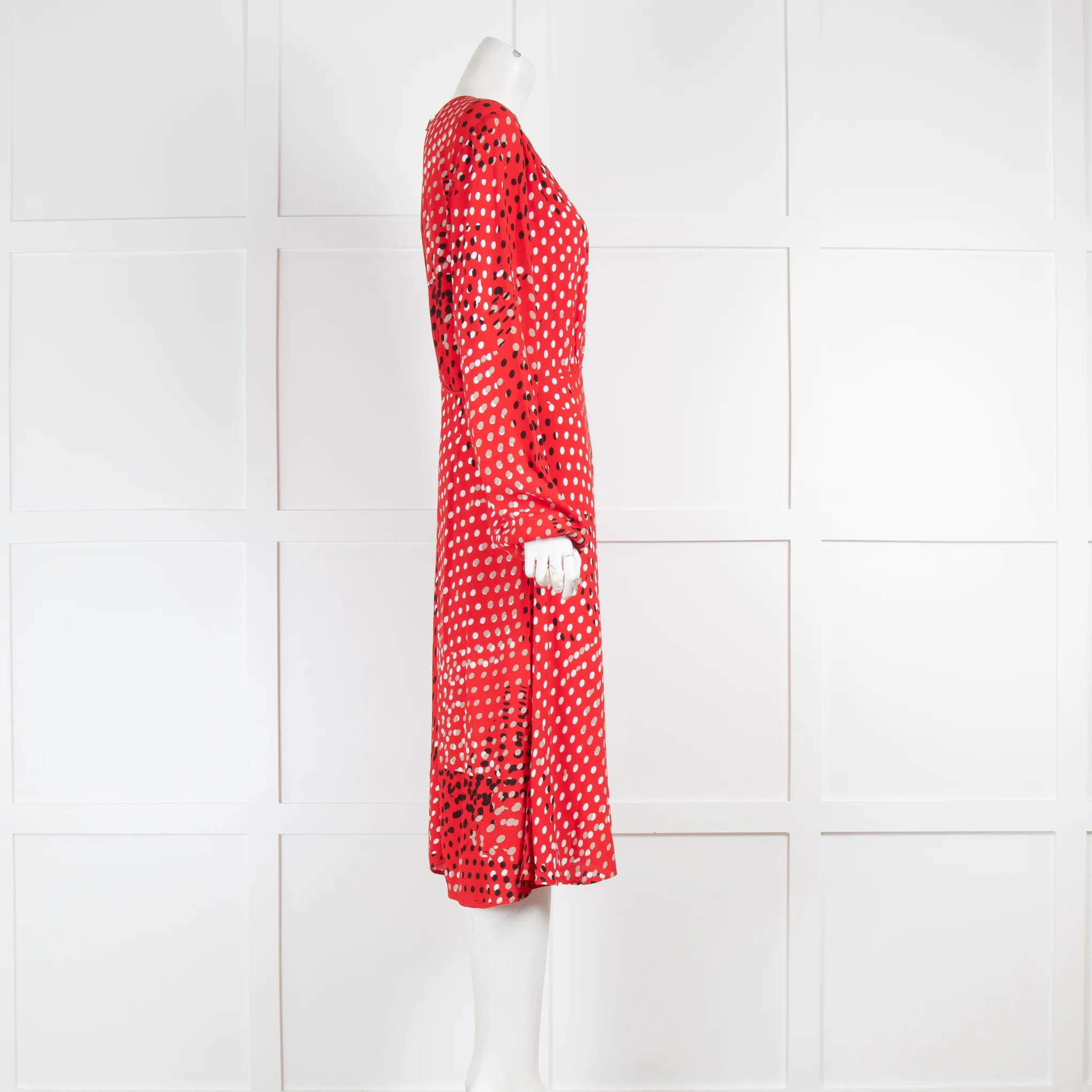 Diane Von Furstenberg Red Spotty Midi Dress - Image 2