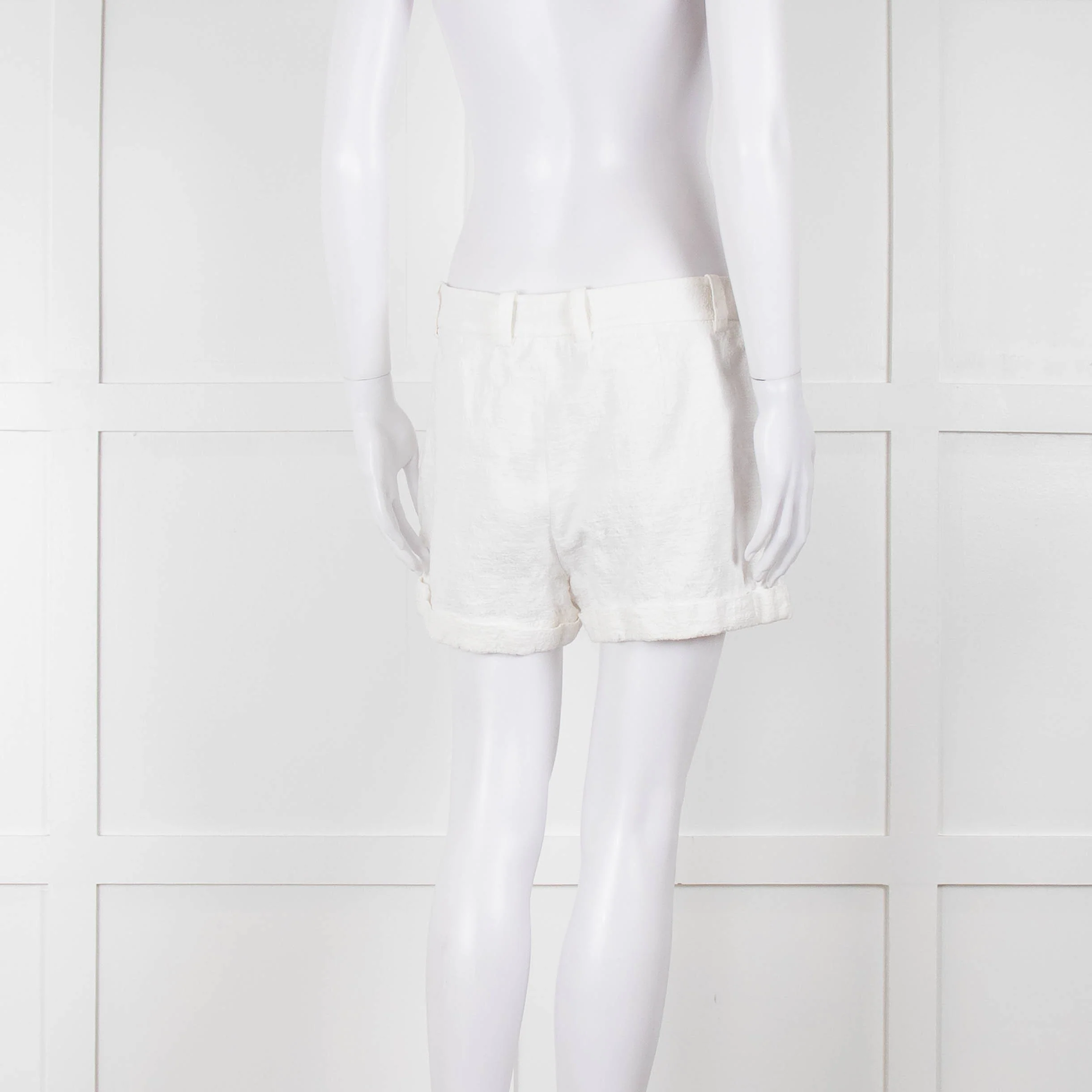 Diane Von Furstenberg Textured White Low Rise Shorts - Image 4
