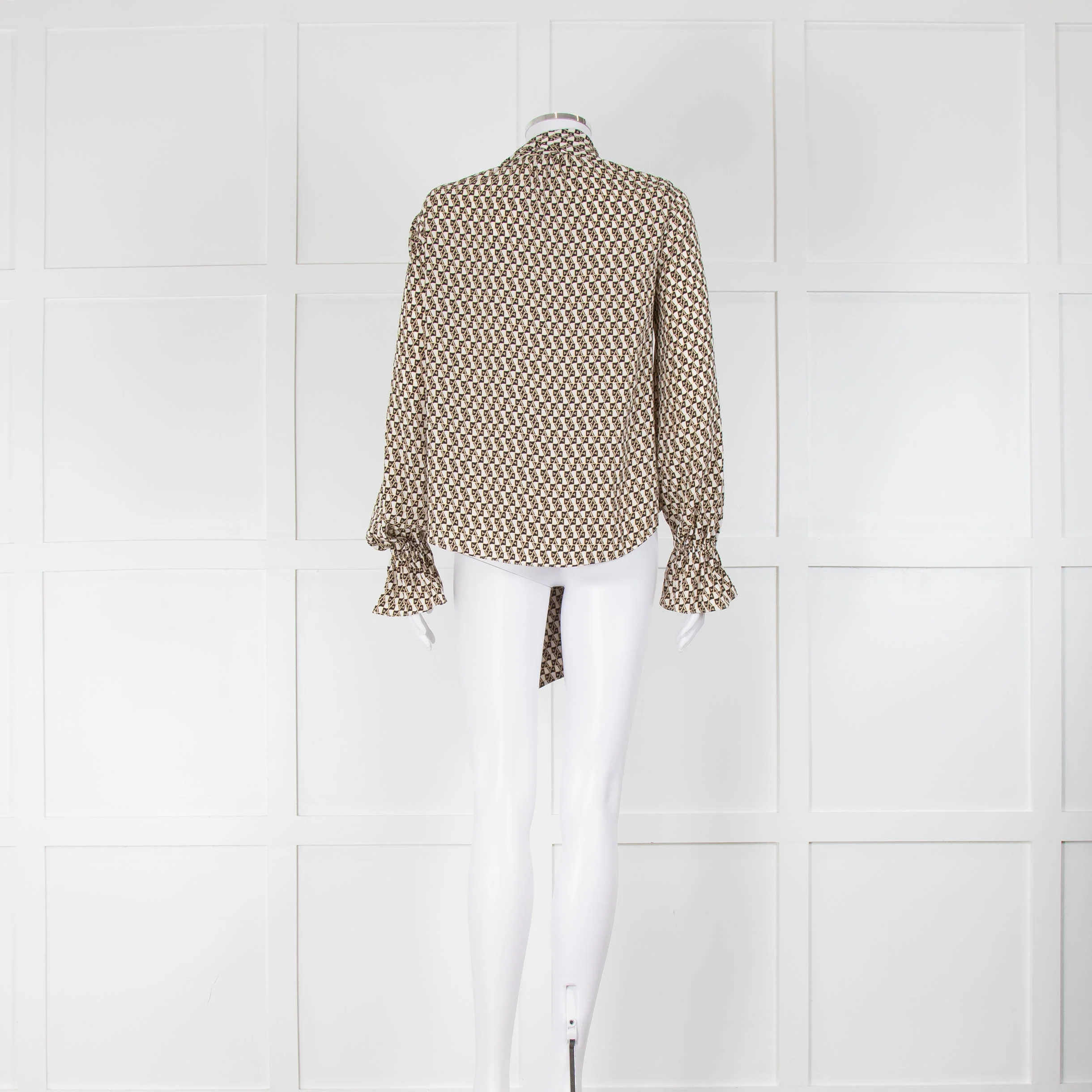 Diane Von Furstenberg White Black Print Pussy Bow Tie Blouse - Image 3