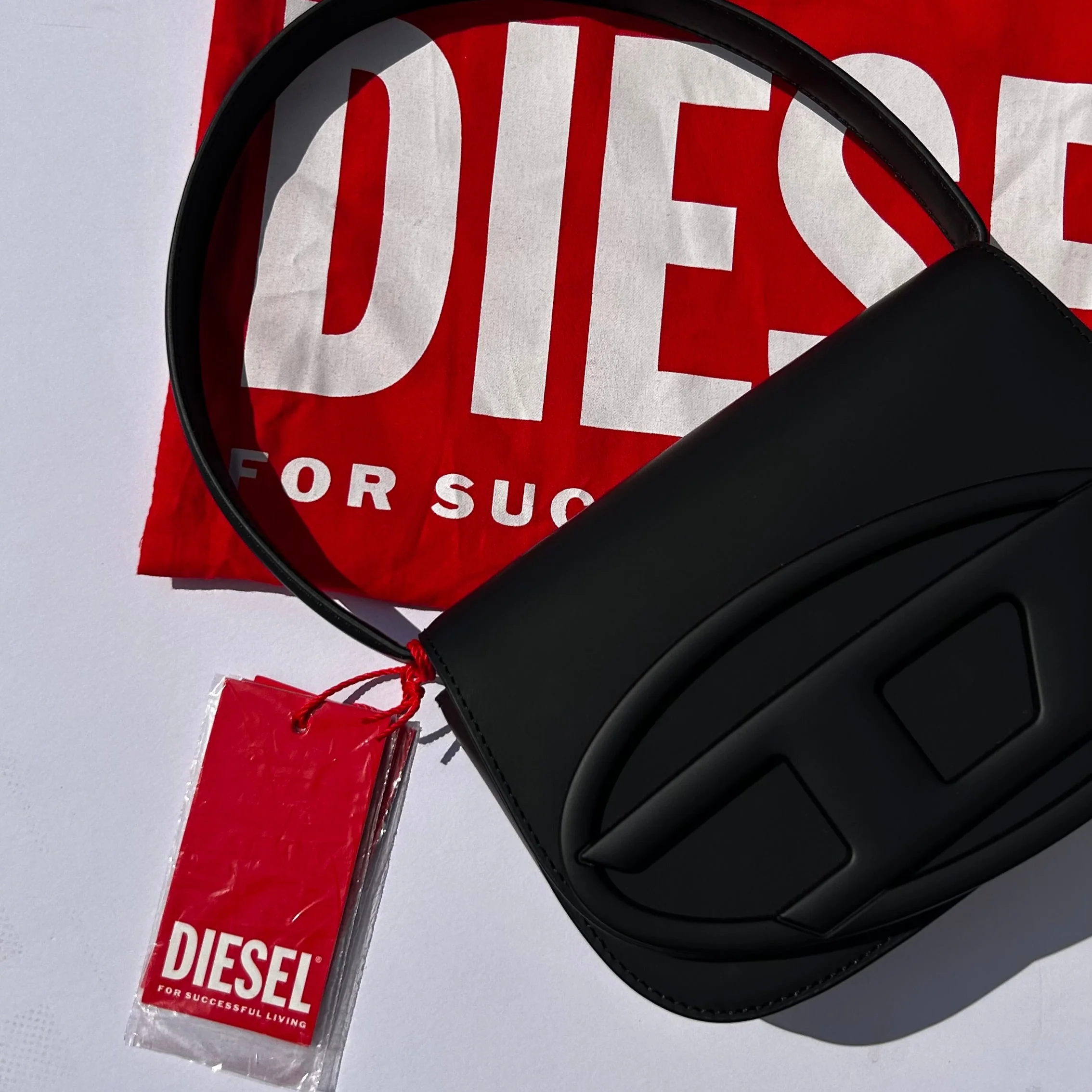 Diesel Matte Black D Logo Shoulder Bag - Image 2