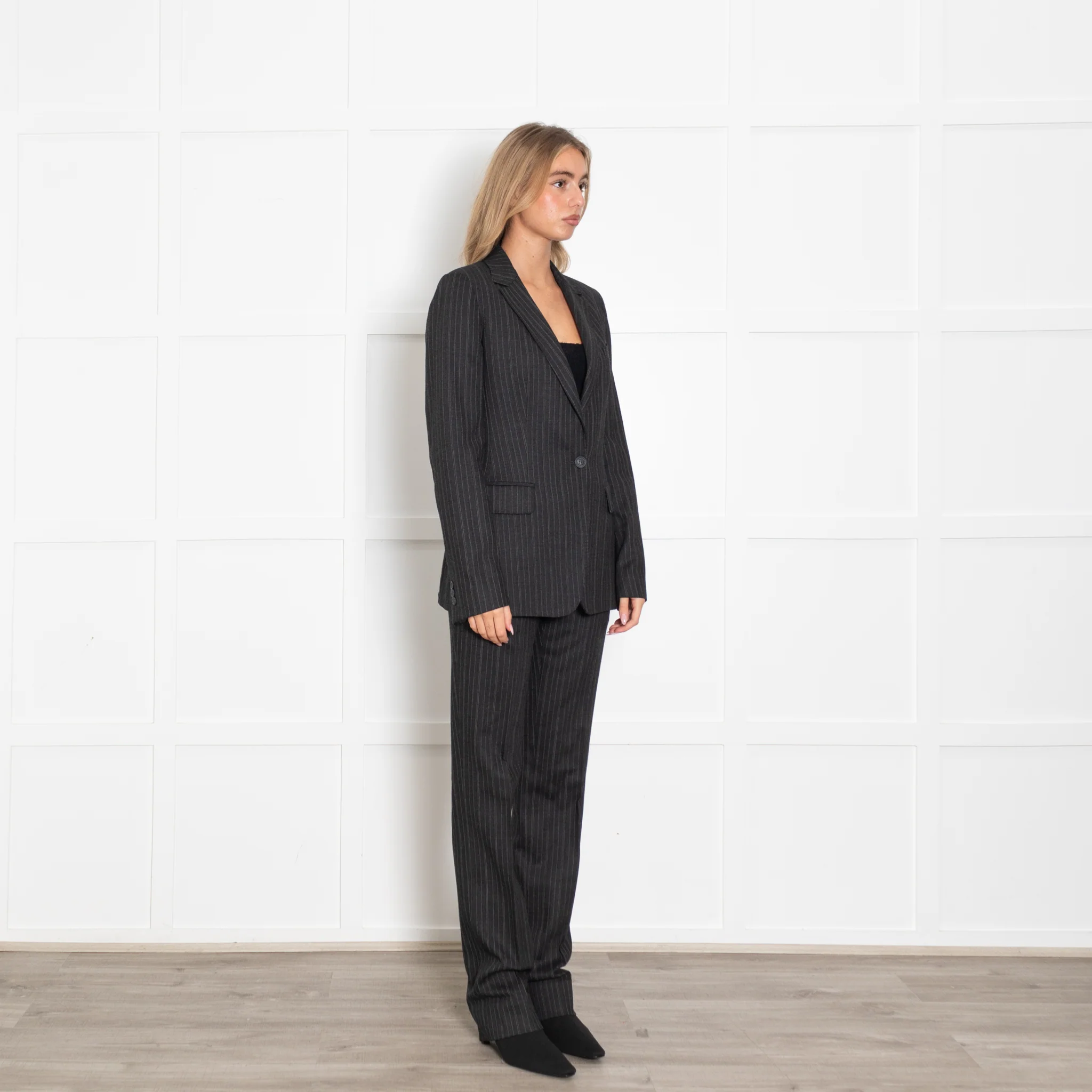 Dolce & Gabbana Dark Grey Cream Pin Stripe Trouser Suit - Image 7